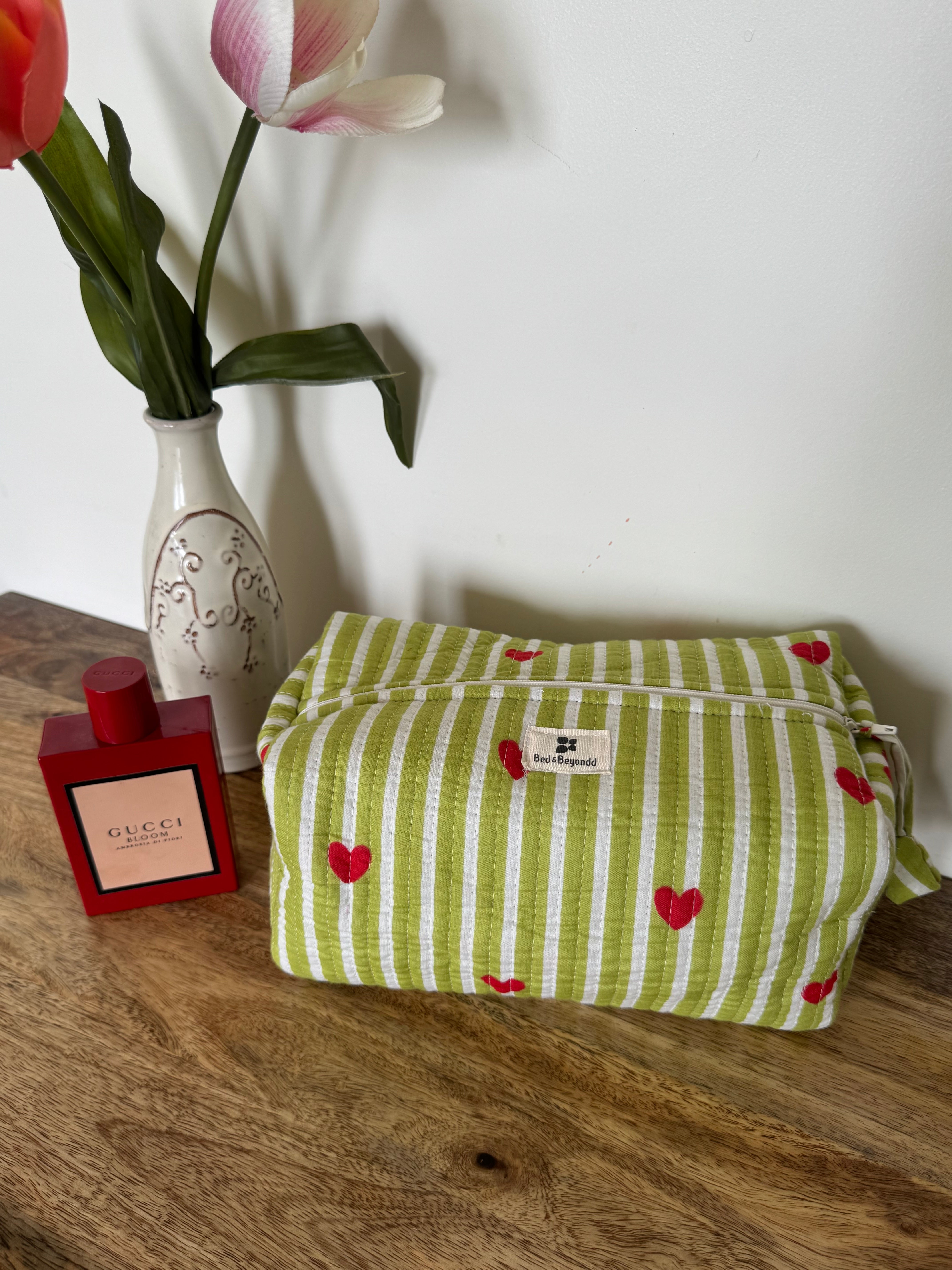 MULTI PURPOSE TOILETRY BAG