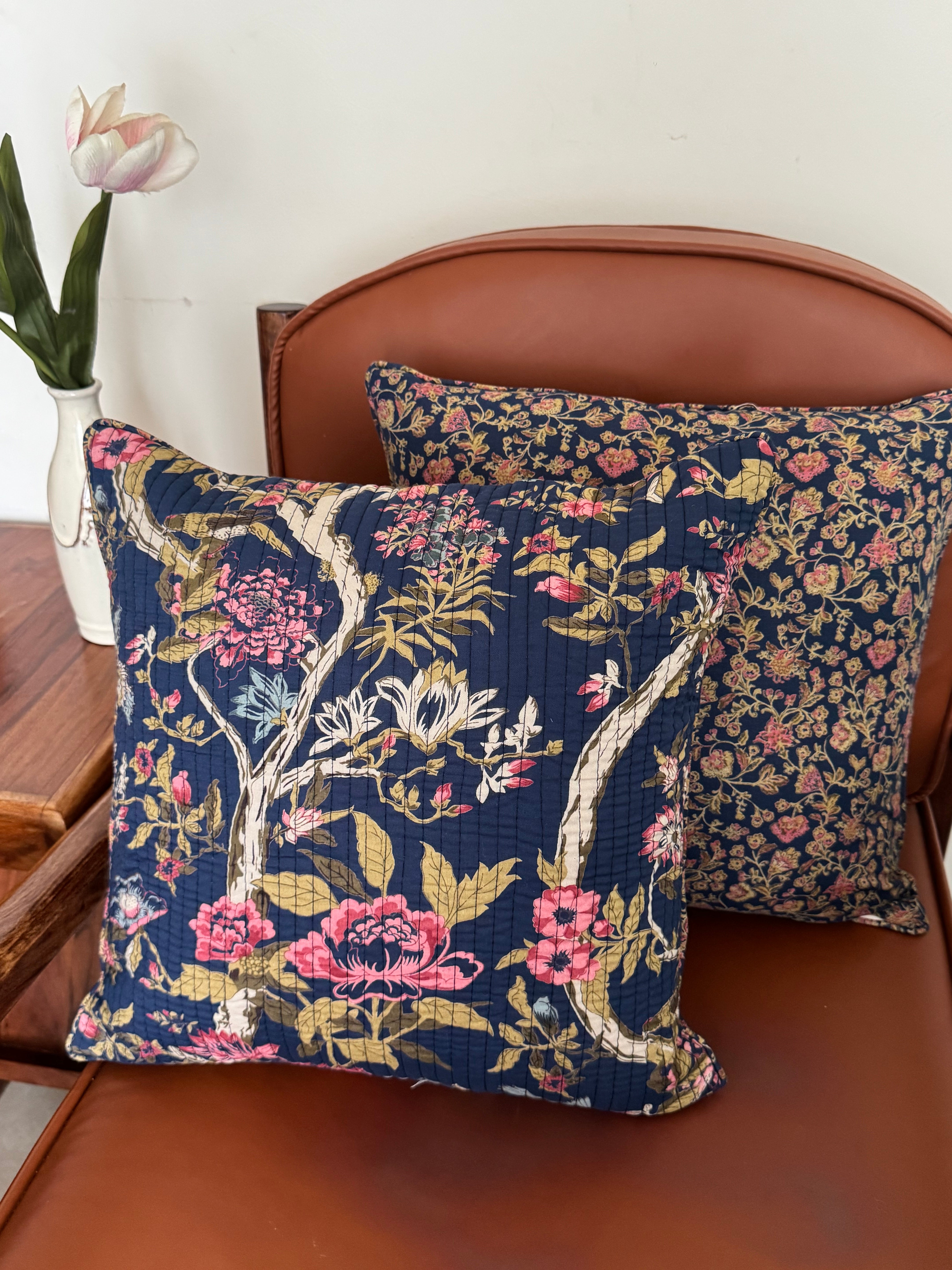 KANAK - SINGLE PIECE QUILTED 16 BY 16 INCHES CUSHION COVER