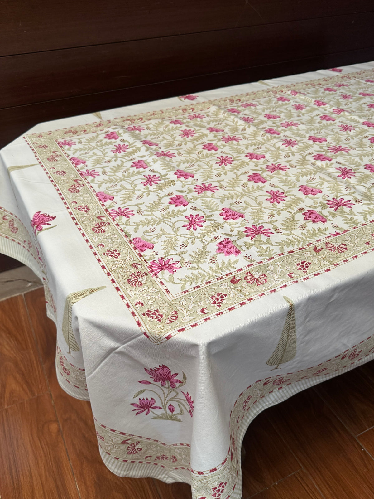 SIX SEATER HANDBLOCK PRINTED TABLECLOTH