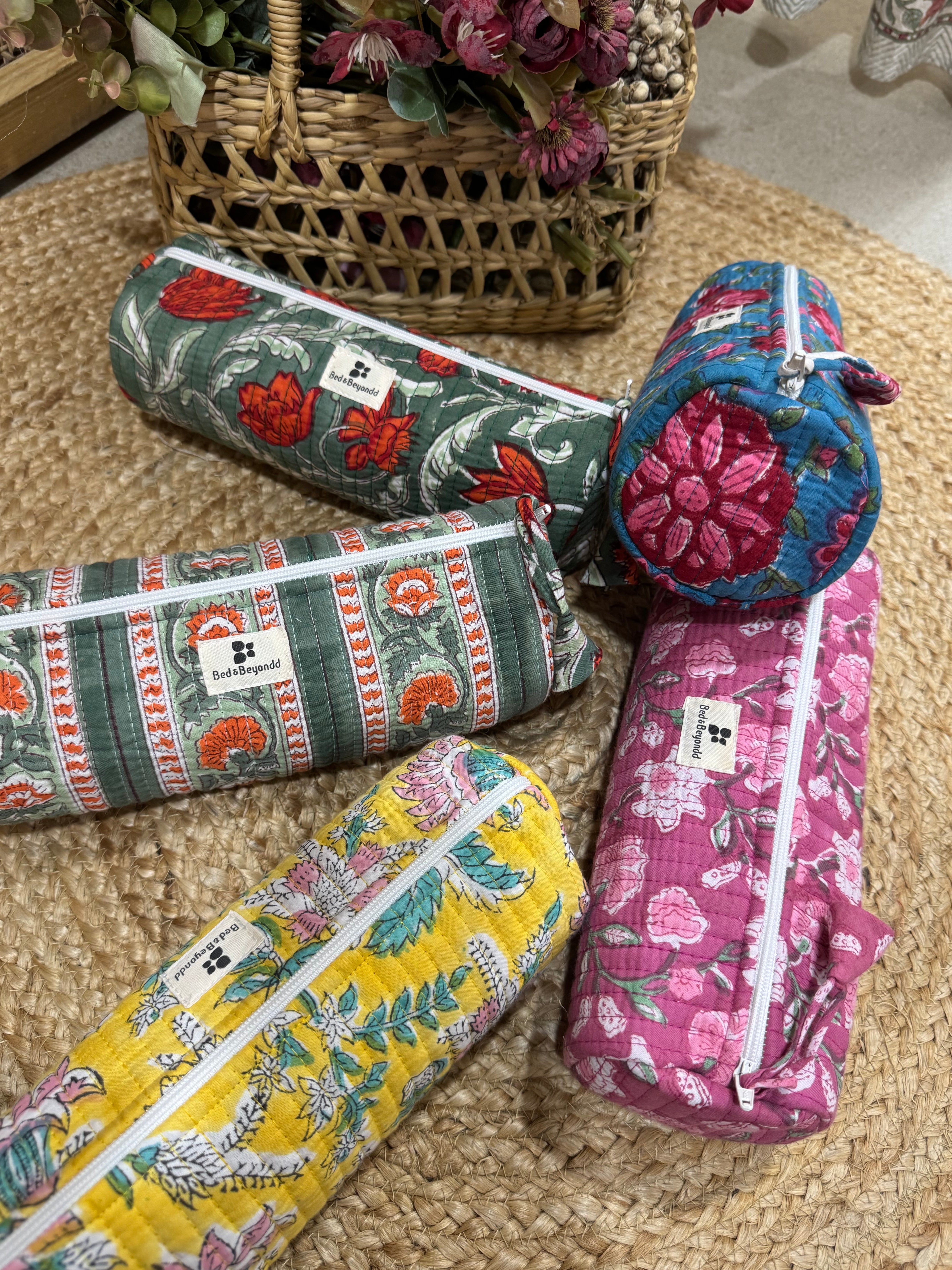 Assorted Cylindrical Pouches - 5 Pieces