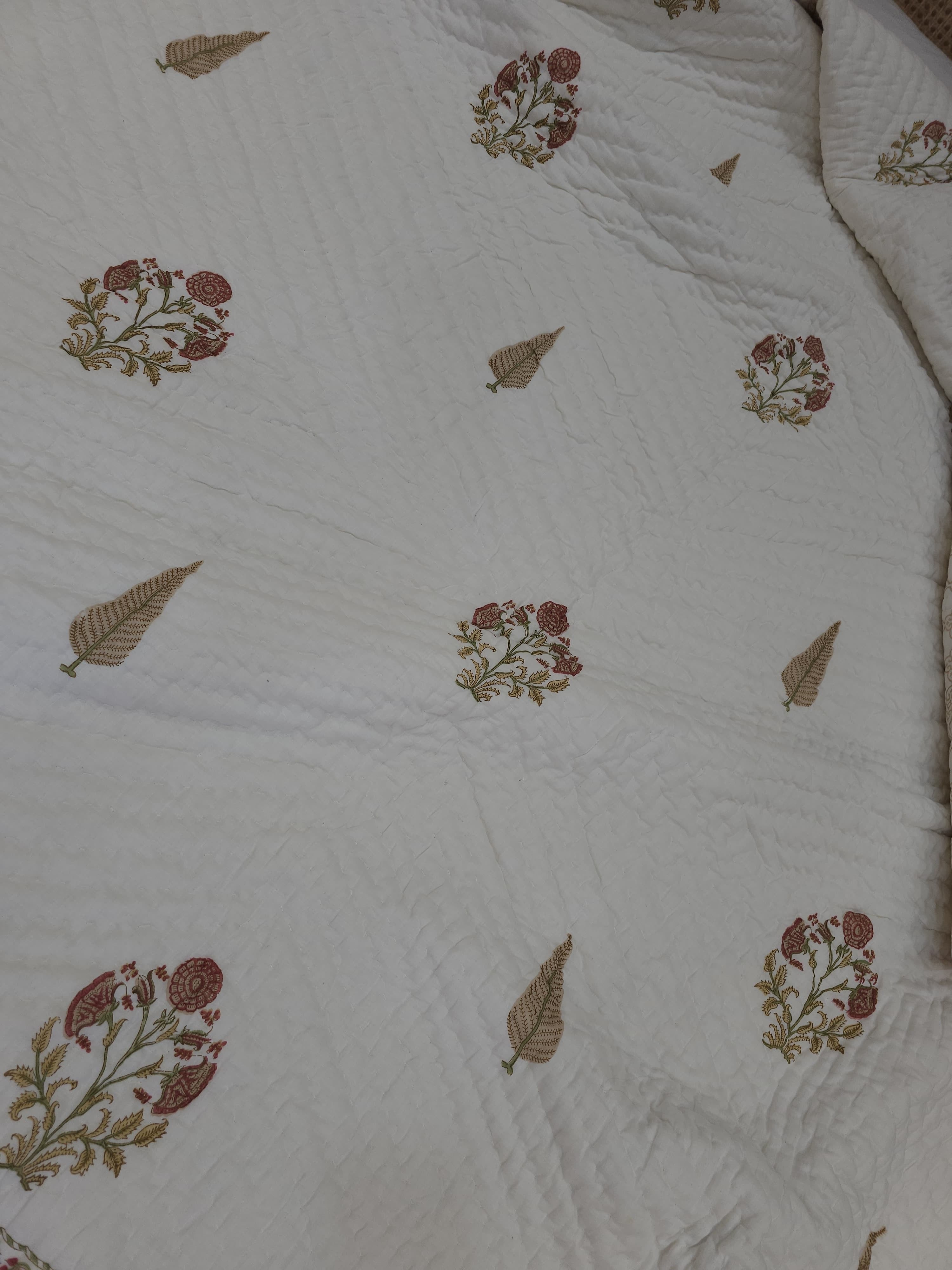 HAND BLOCK PRINTED REVERSIBLE MULMUL DOUBLE BED QUILT