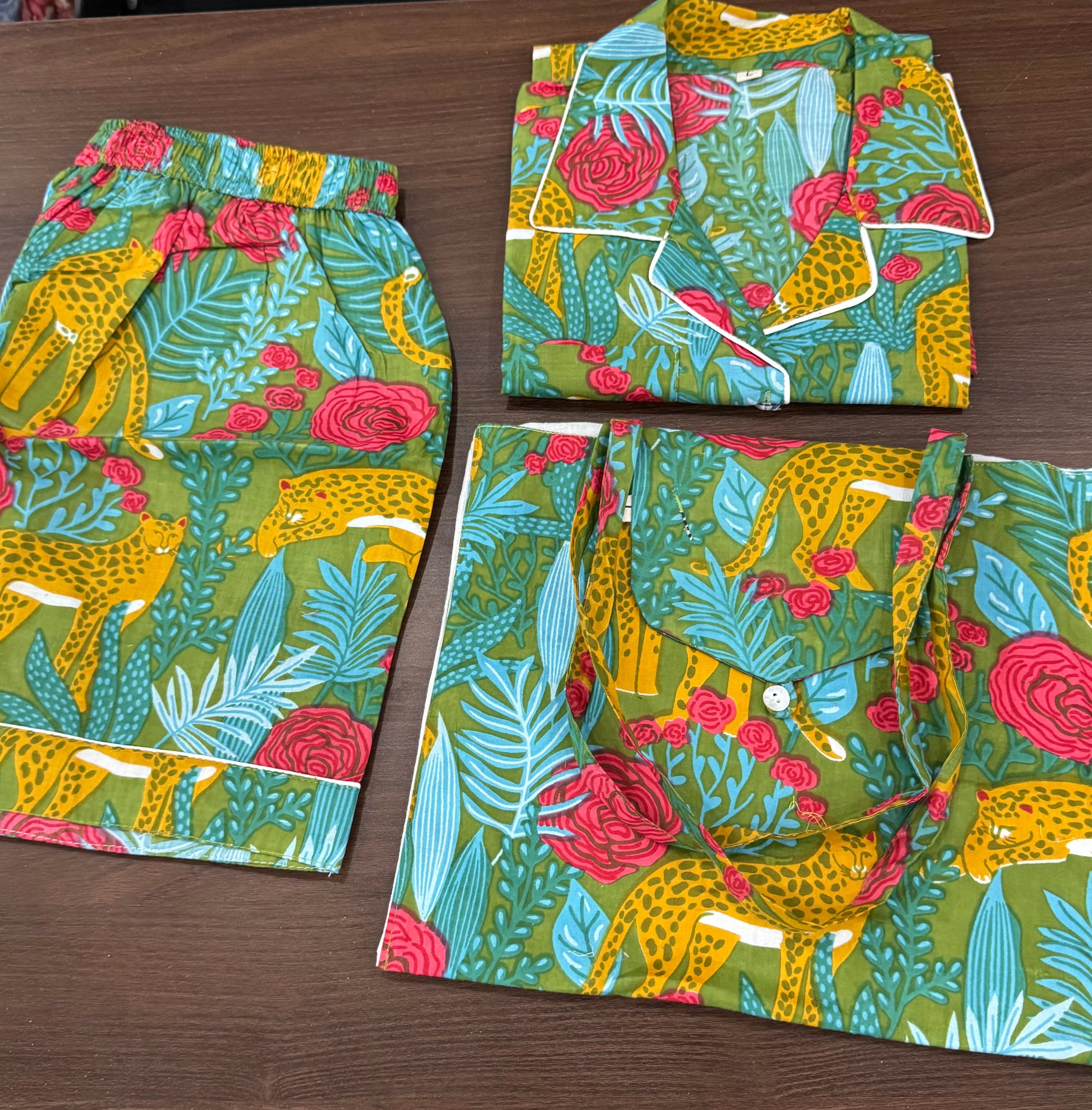 HALF SHIRT AND SHORTS NIGHT SUIT