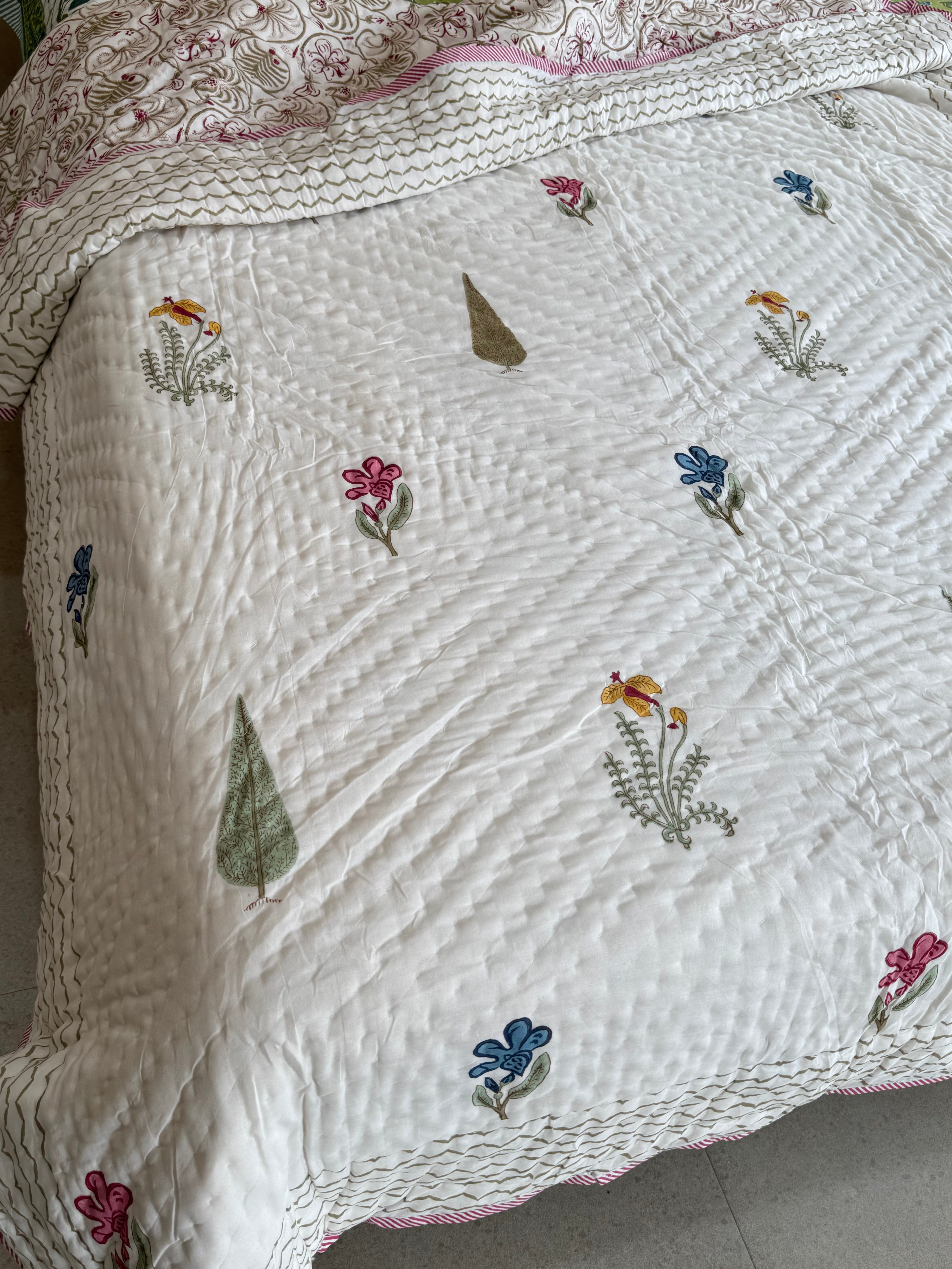 RAAHI HANDBLOCK PRINTED SINGLE QUILT