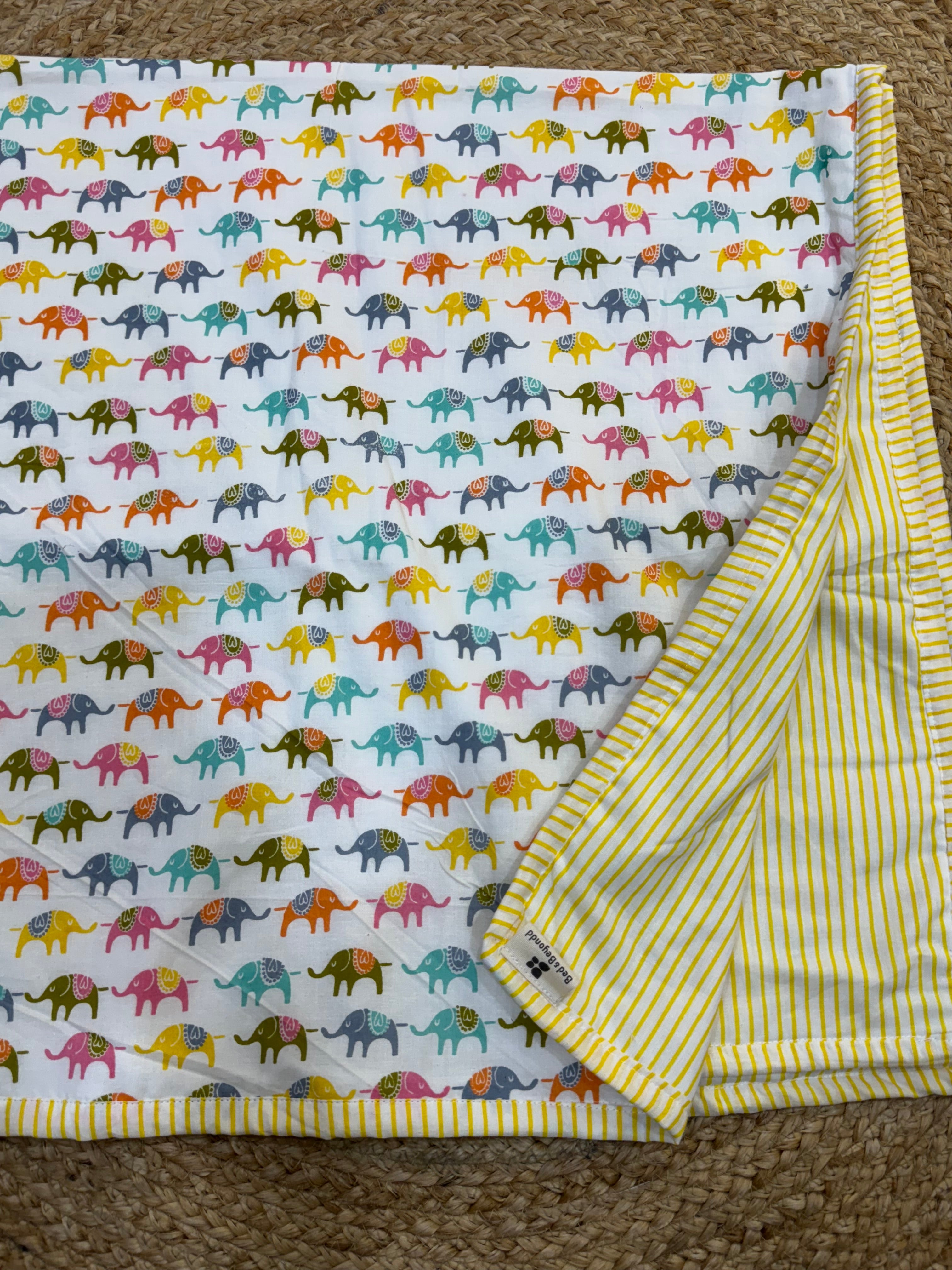 HAND BLOCK BLOCK PRINTED REVERSIBLE MULMUL BABY DOHAR