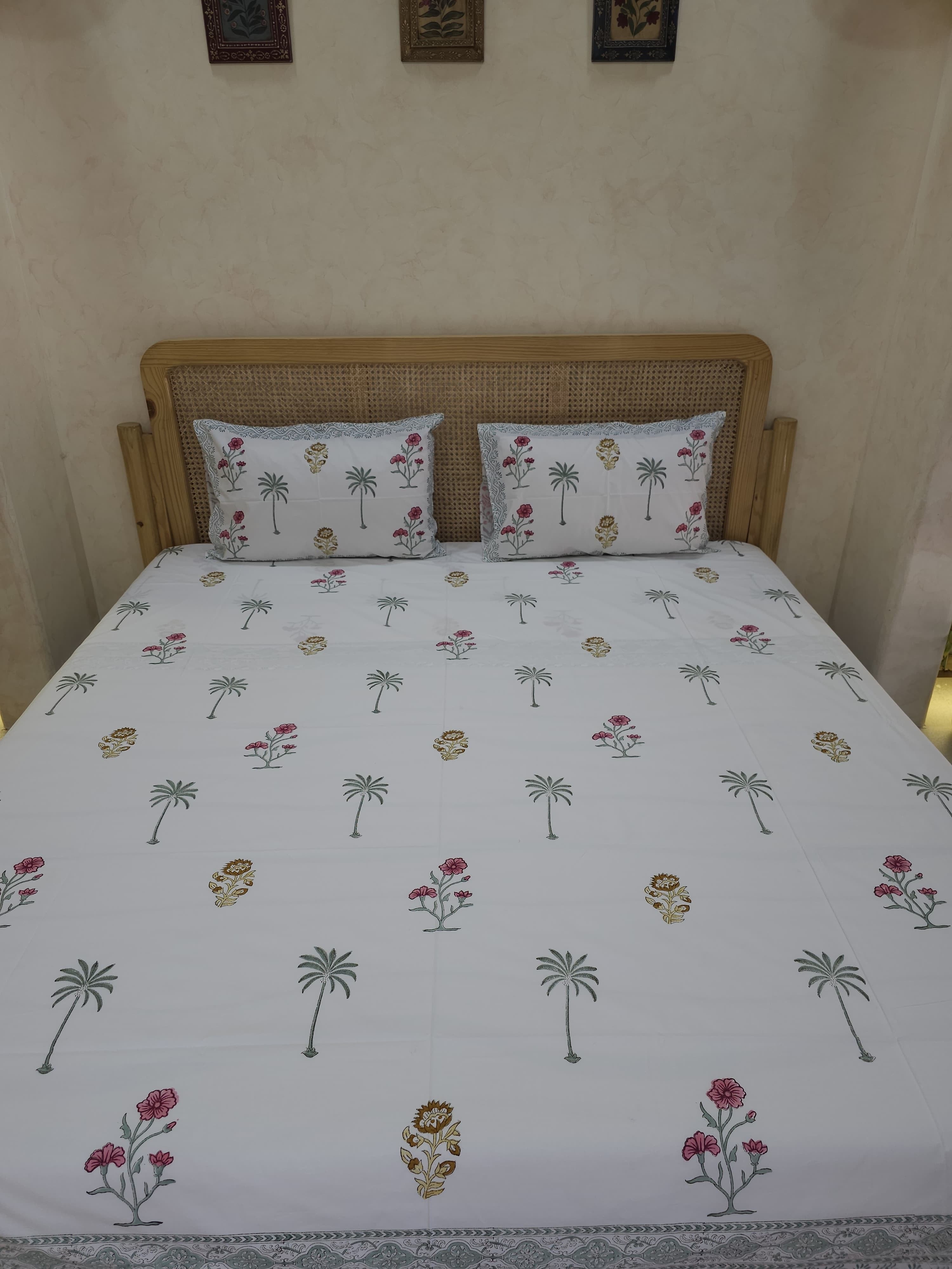 PALM HAND BLOCK PRINTED BEDSHEET WITH TWO REVERSIBLE PILLOW COVERS