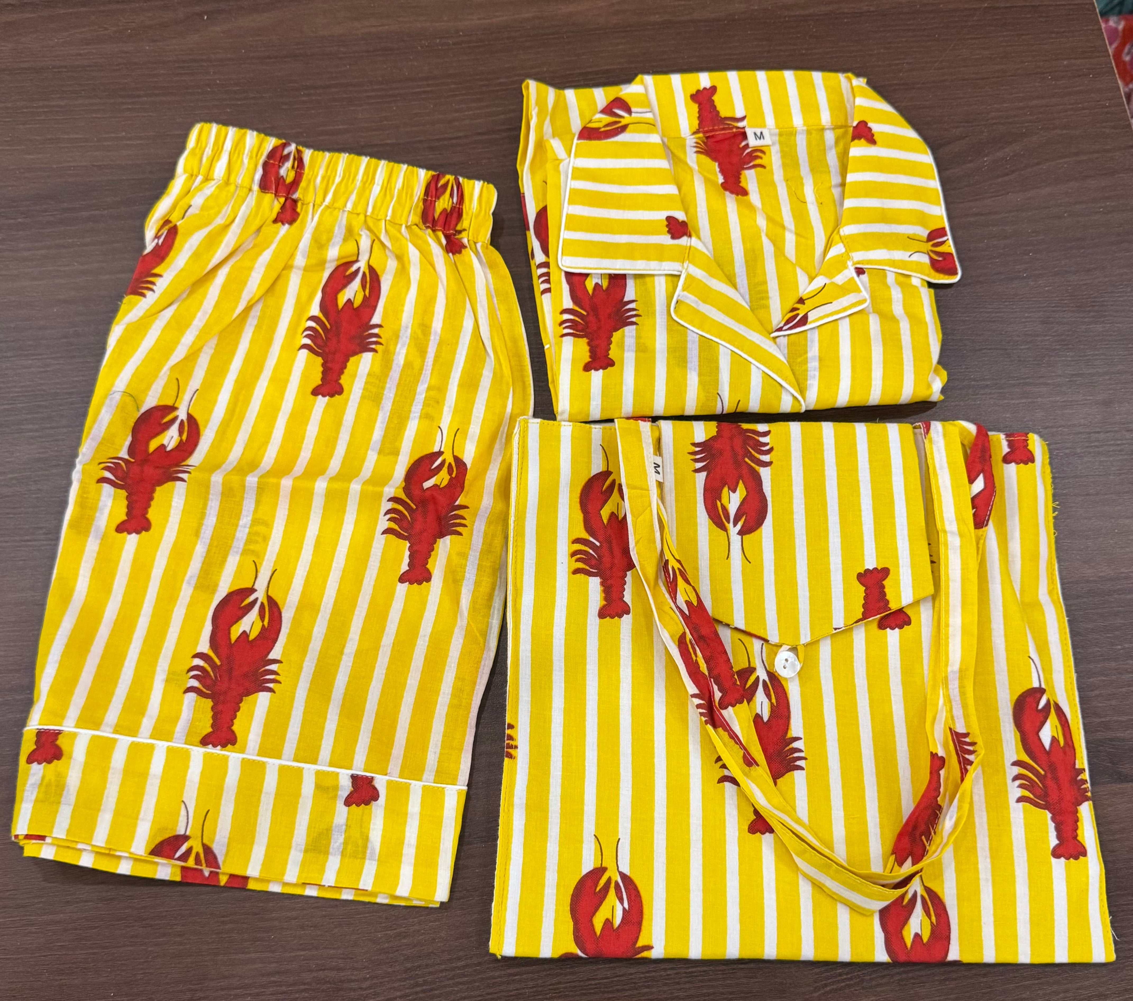 HALF SHIRT AND SHORTS NIGHT SUIT