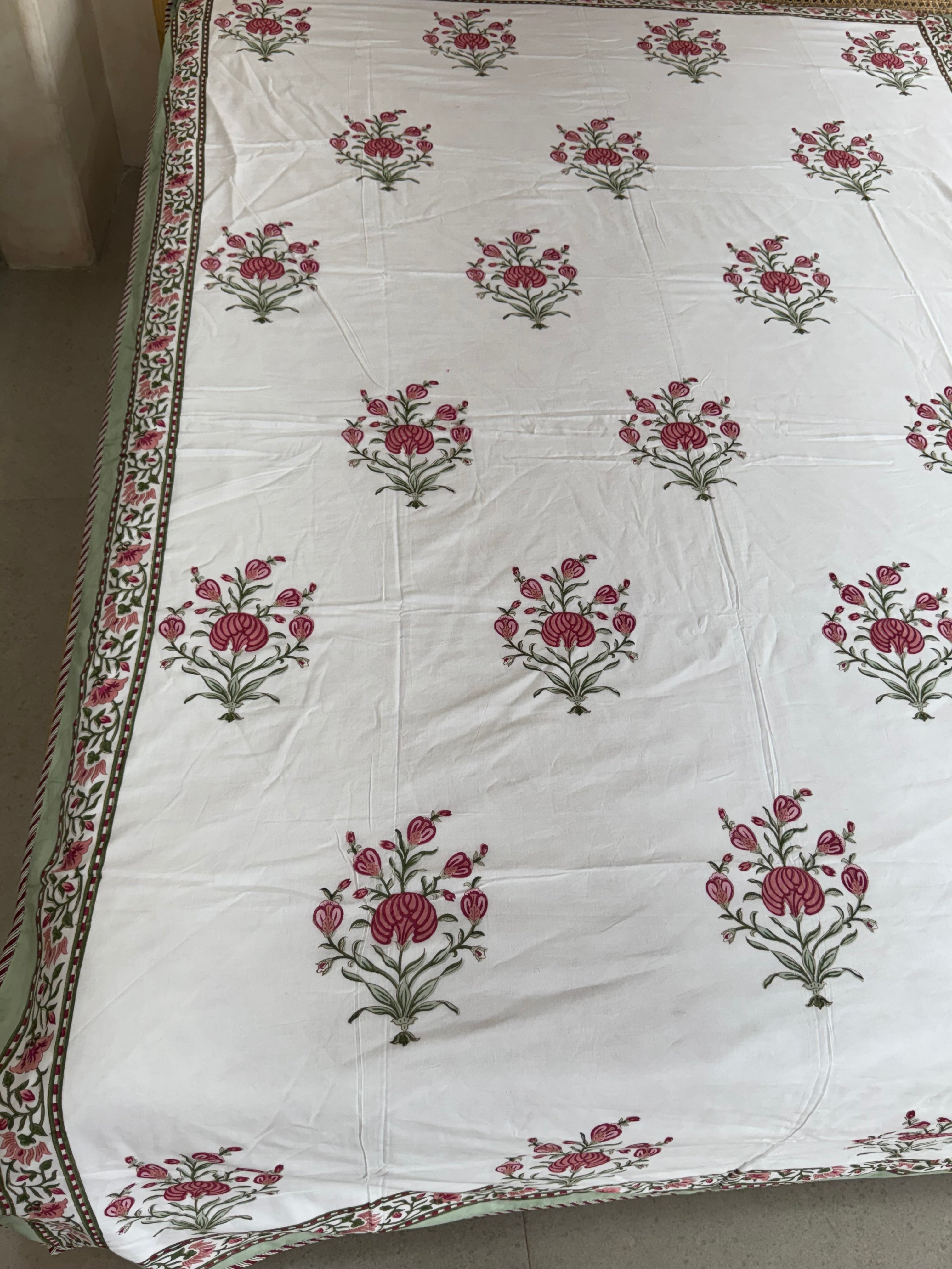 HANDBLOCK PRINTED REVERSIBLE MULMUL DOHAR