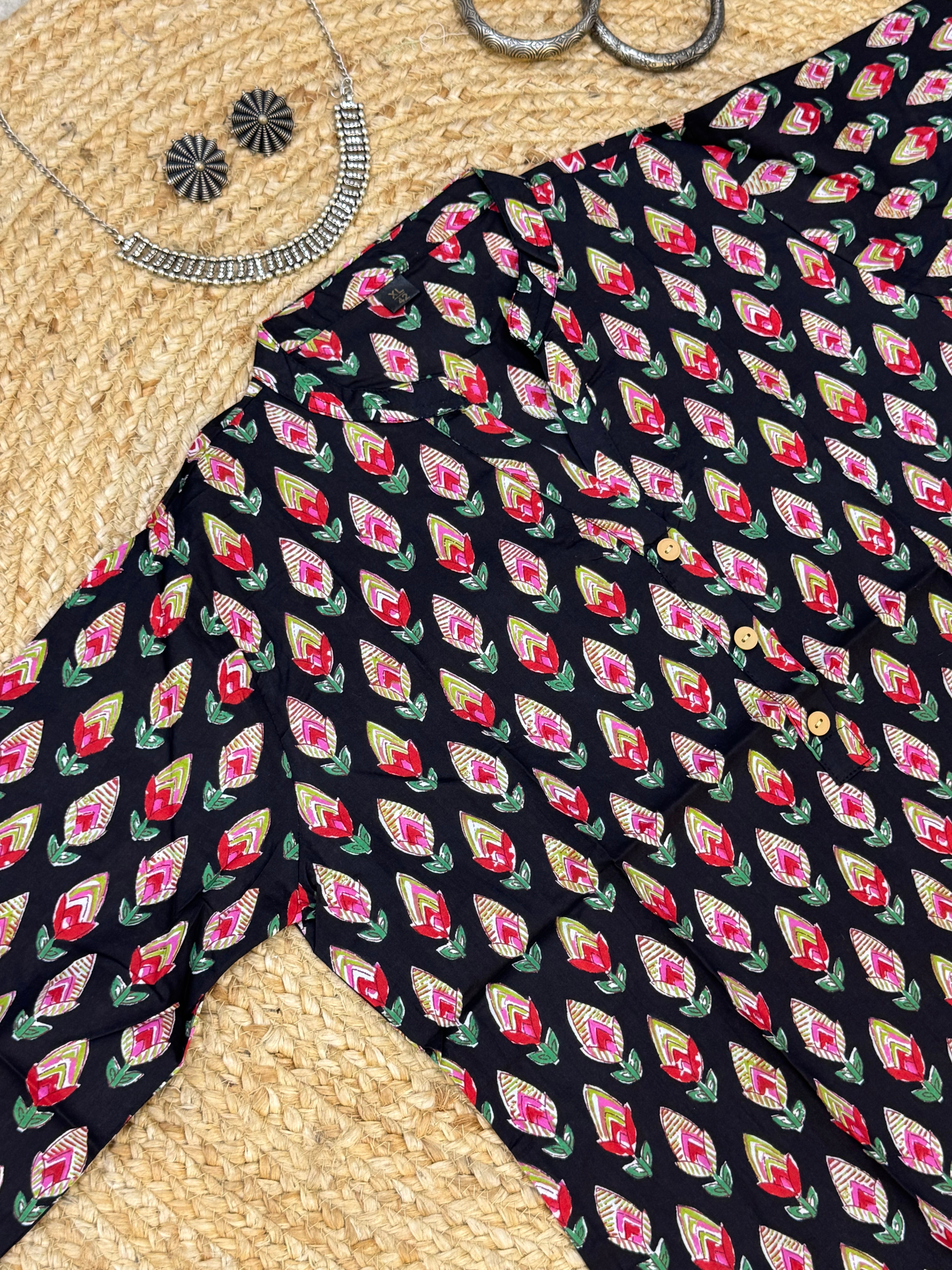 SHORT LENGTH COTTON KURTA