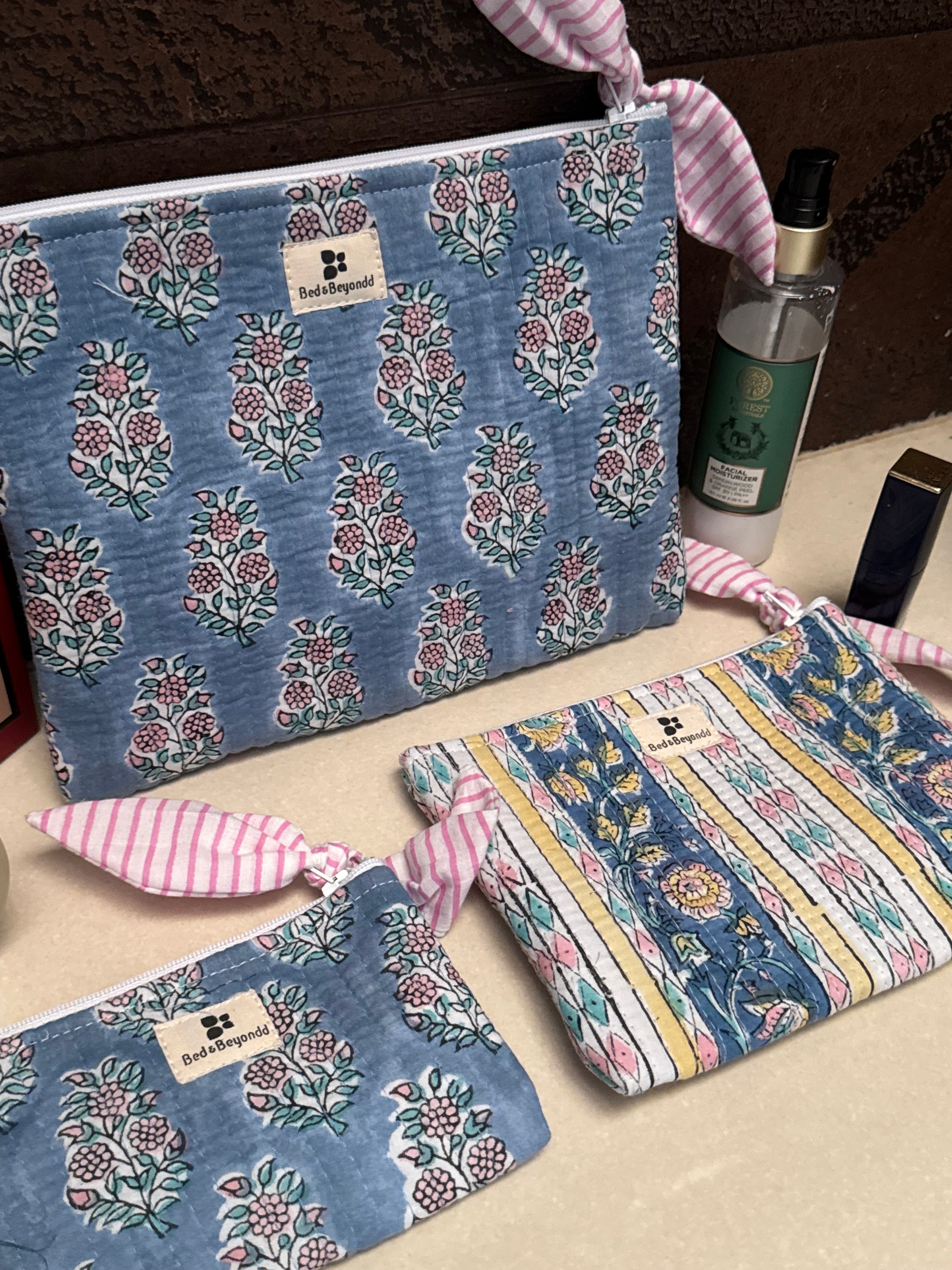 FLAT POUCH - SET OF THREE