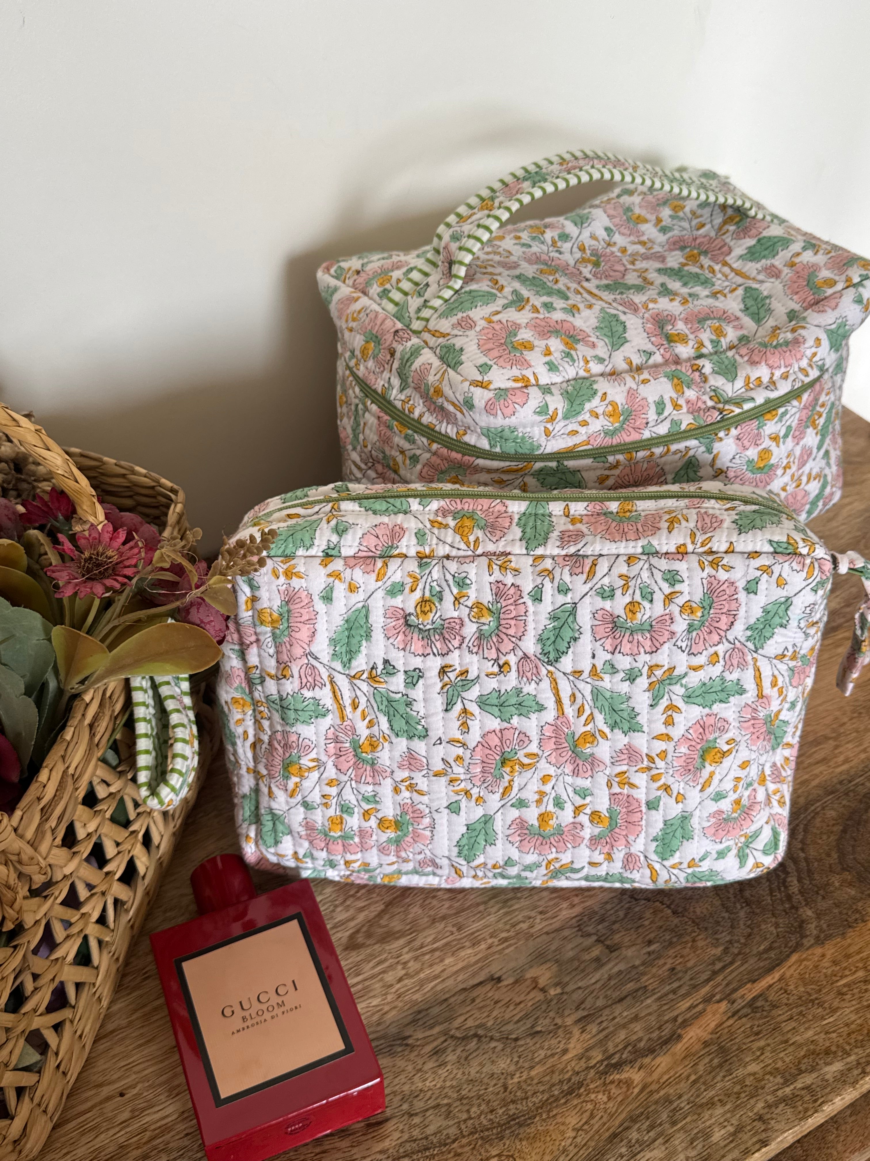 VANITY BAG & TRAVEL POUCH COMBO SET