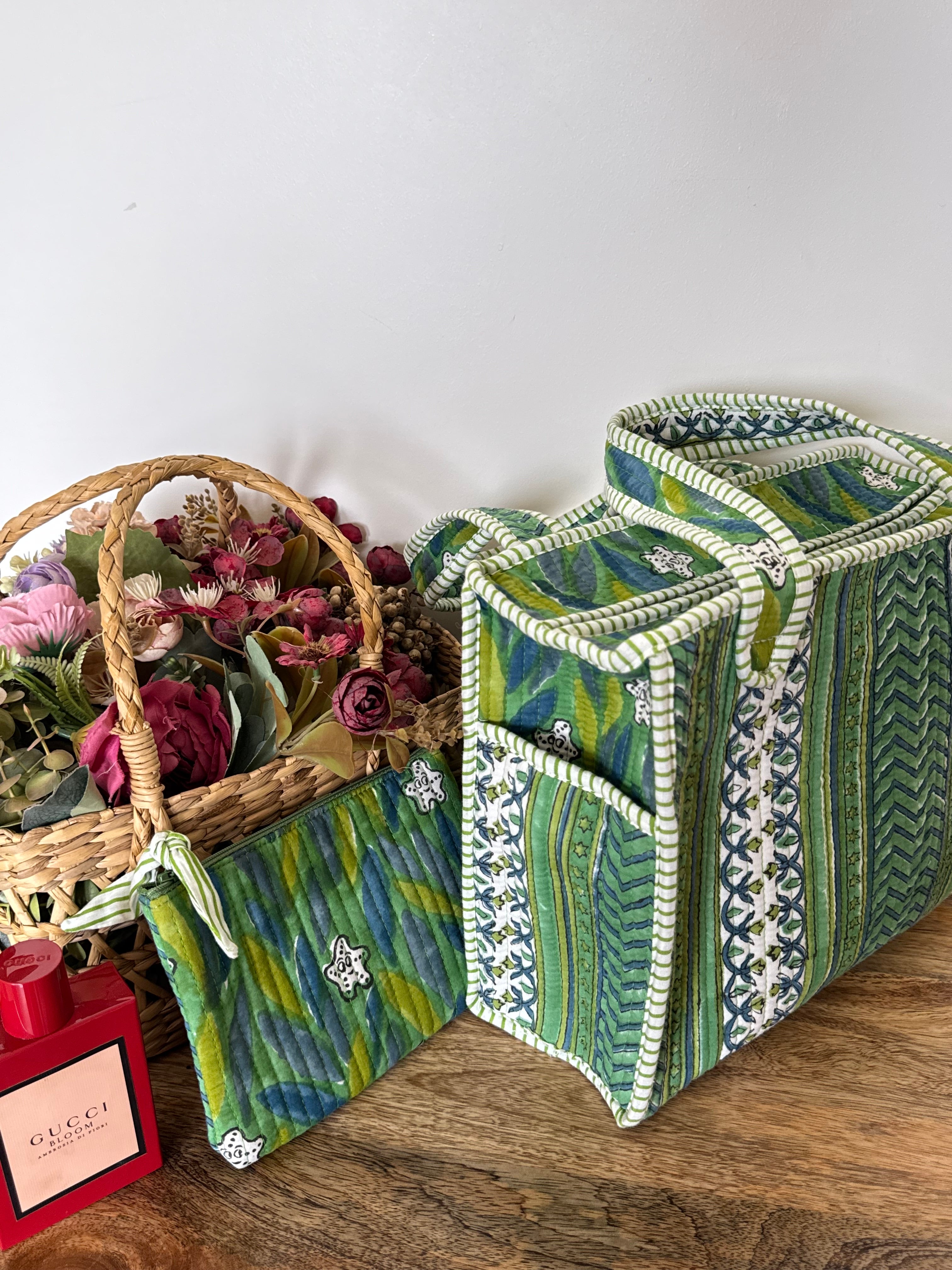 REVERSIBLE MINI TOTE BAG WITH MATCHING FLAT POUCH SET