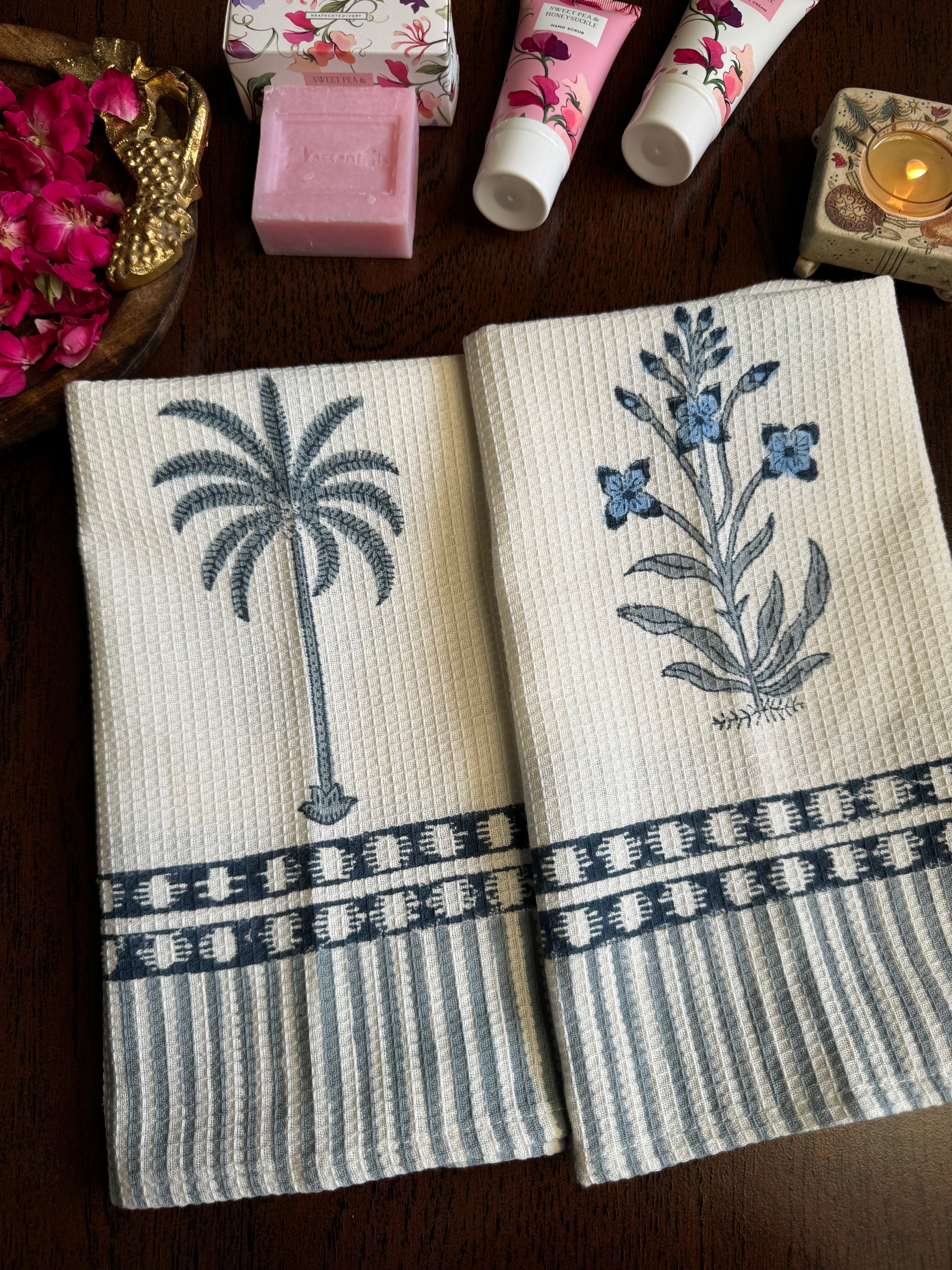 TROPICAL PALM HAND BLOCK PRINTED BODY & HAND TOWEL SET