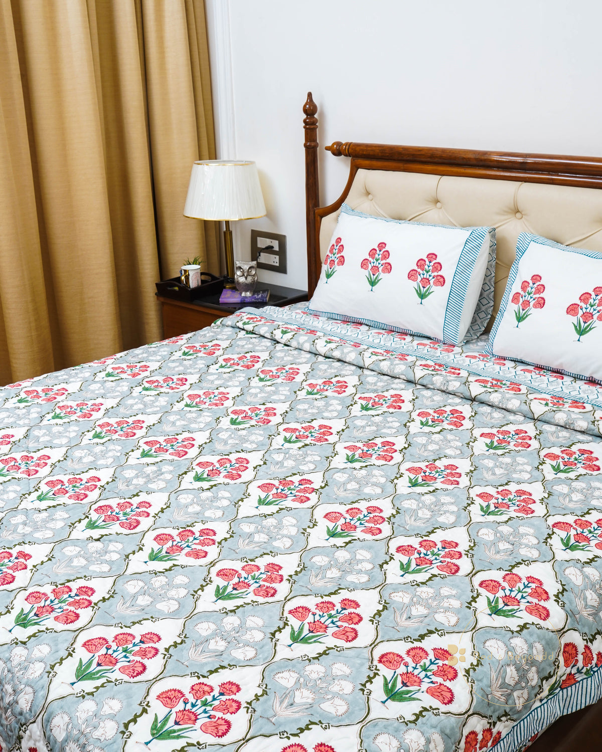 BEAUTY OF NATURE HAND BLOCK PRINTED BEDDING SET