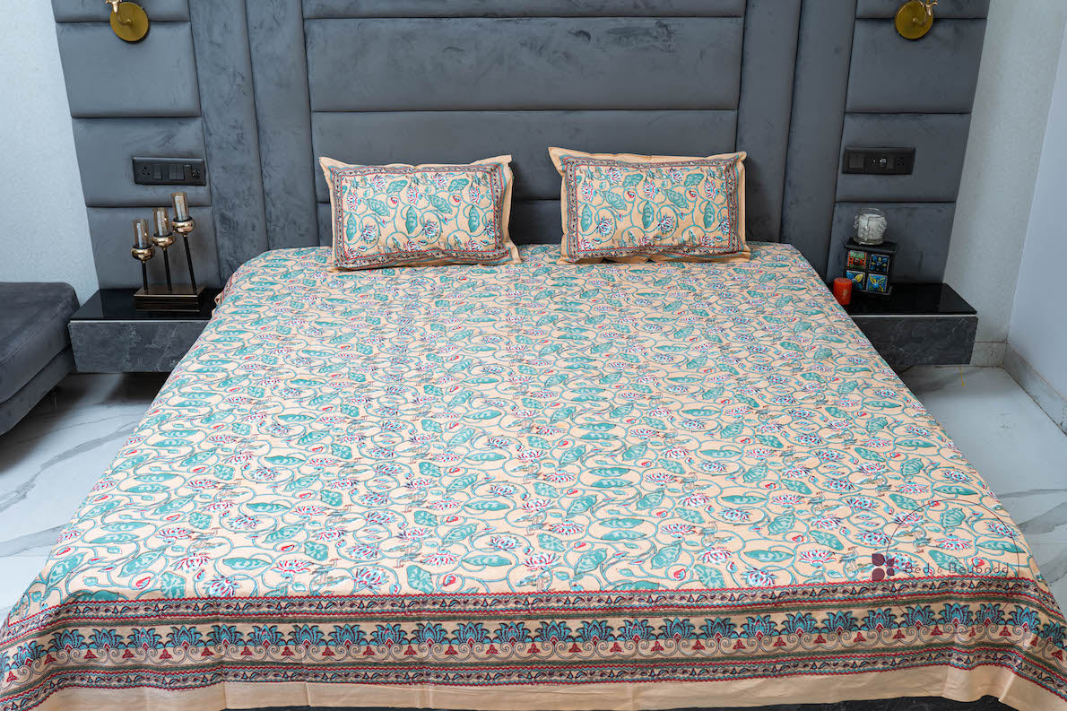 LOTUS BEDSHEET WITH TWO REVERSIBLE PILLOW COVERS