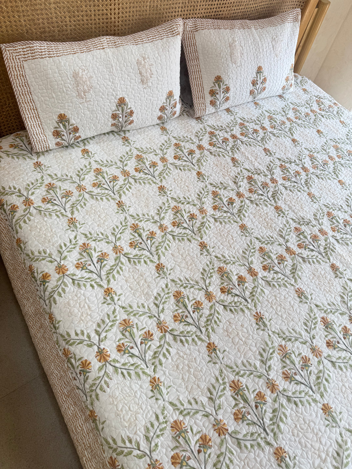 HANDBLOCK PRINTED QUILTED BEDCOVER 90*108 inches