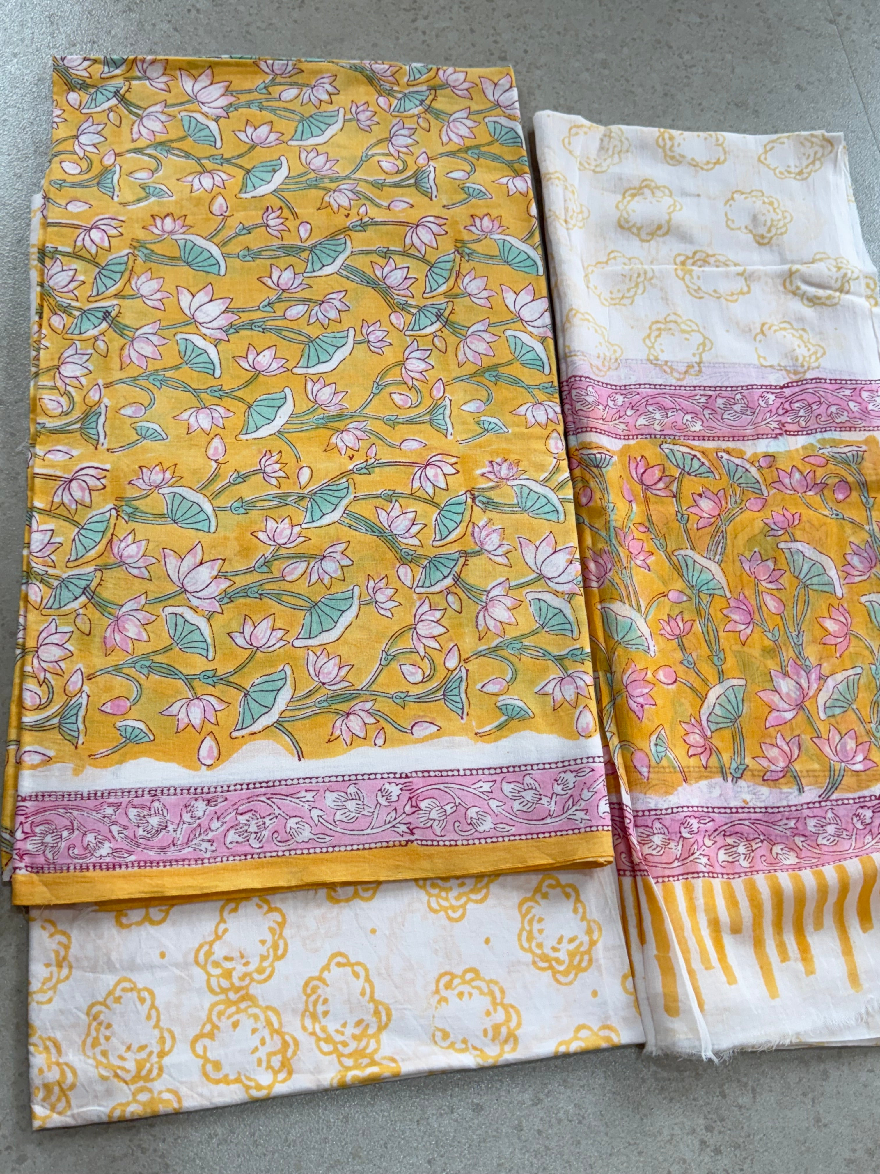 HAND BLOCK PRINTED COTTON UNSTITCHED SUIT WITH MULMUL DUPATTA