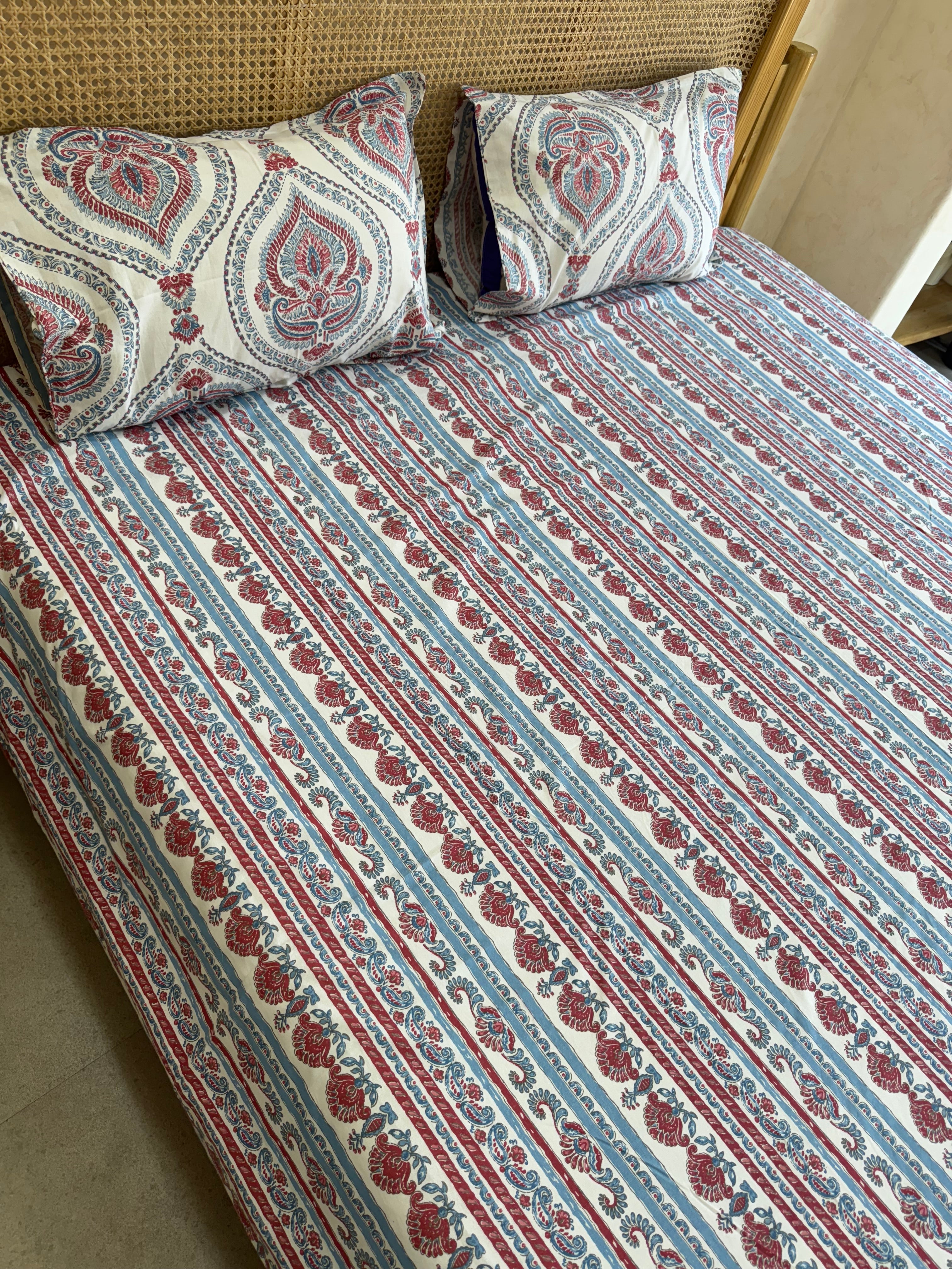 SHALIMAR BEDSHEET WITH TWO REVERSIBLE PILLOW COVERS