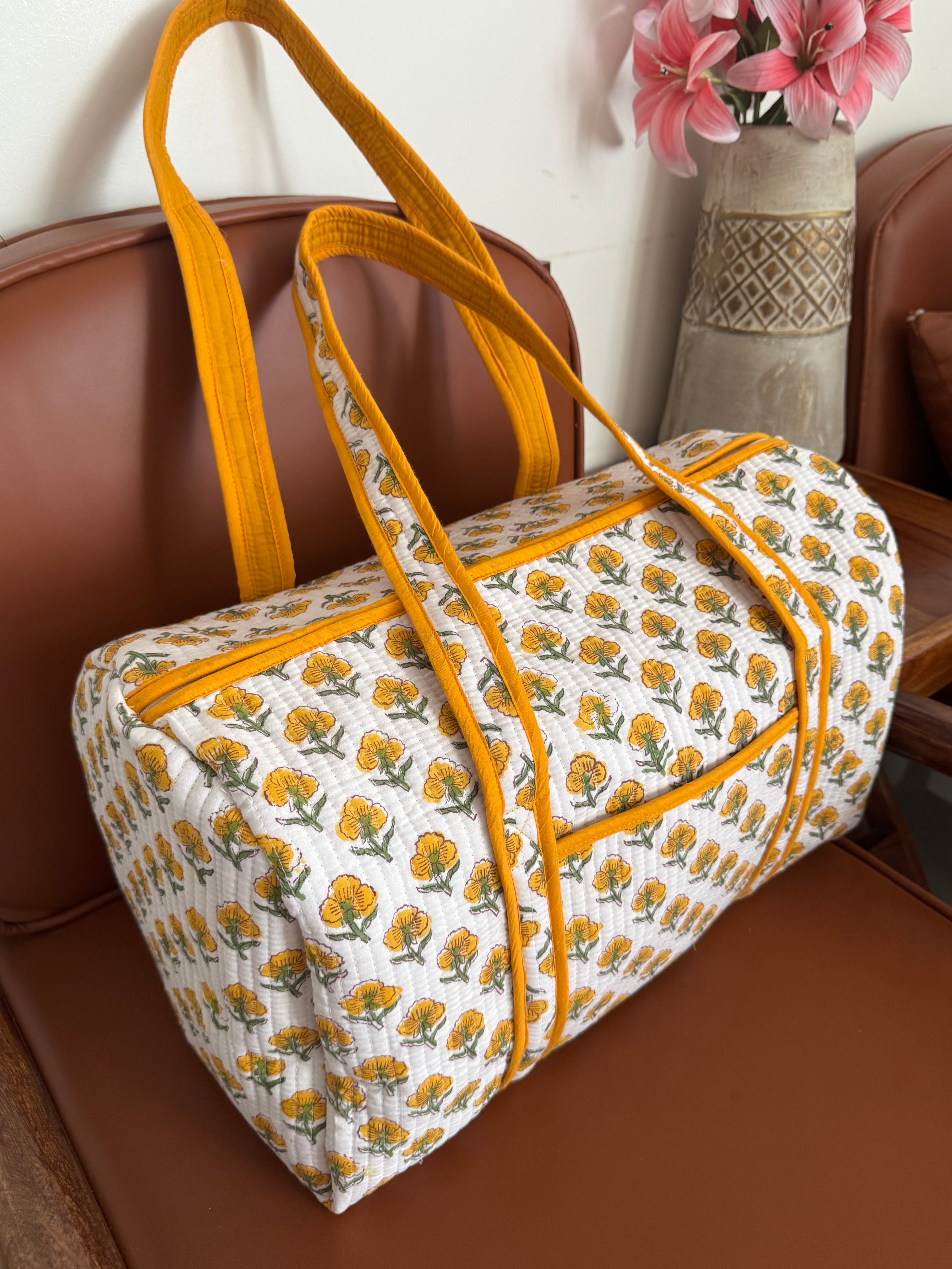 DUFFLE BAG