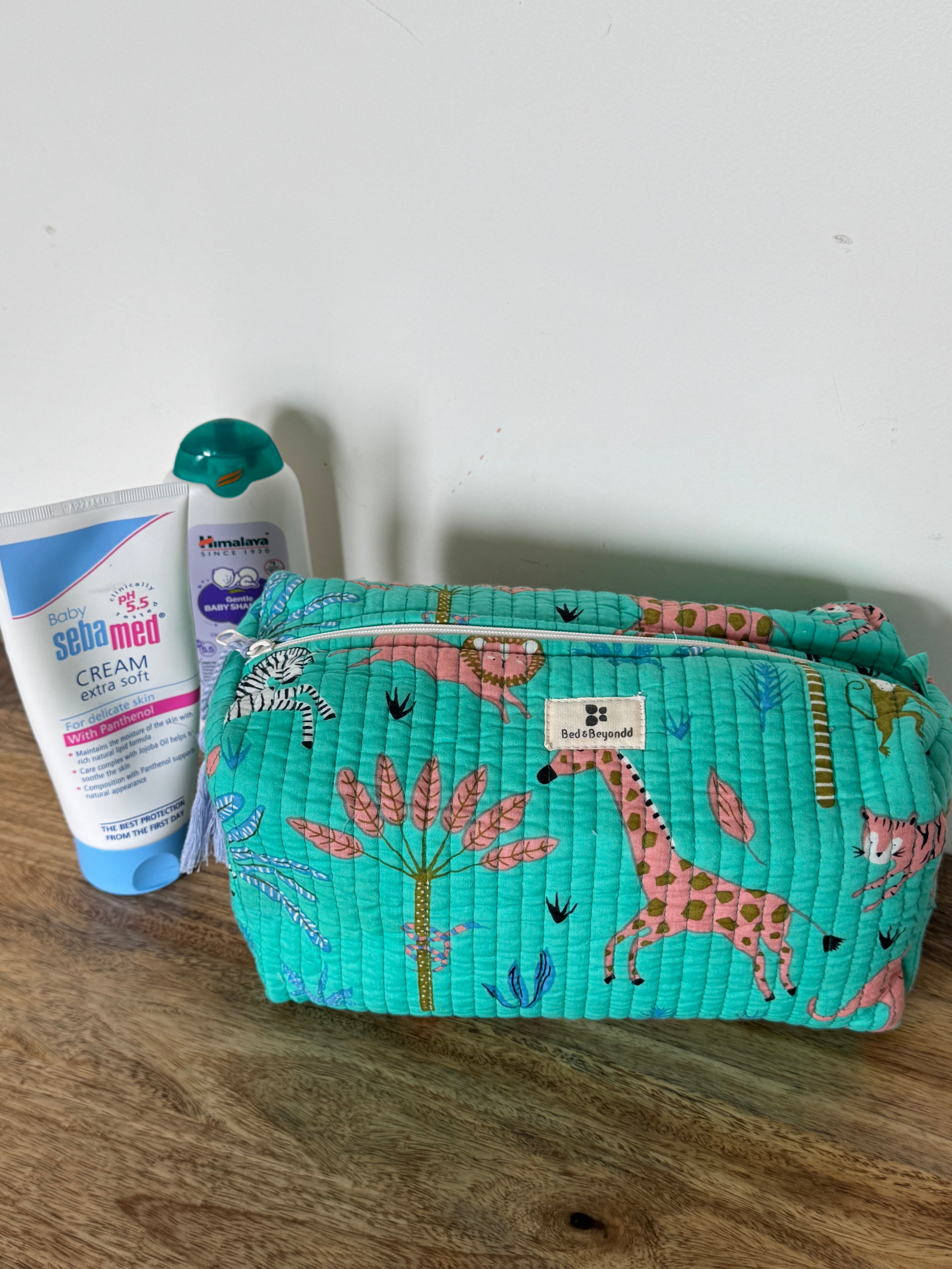 KIDS PRINT MULTI PURPOSE TOILETRY BAGS