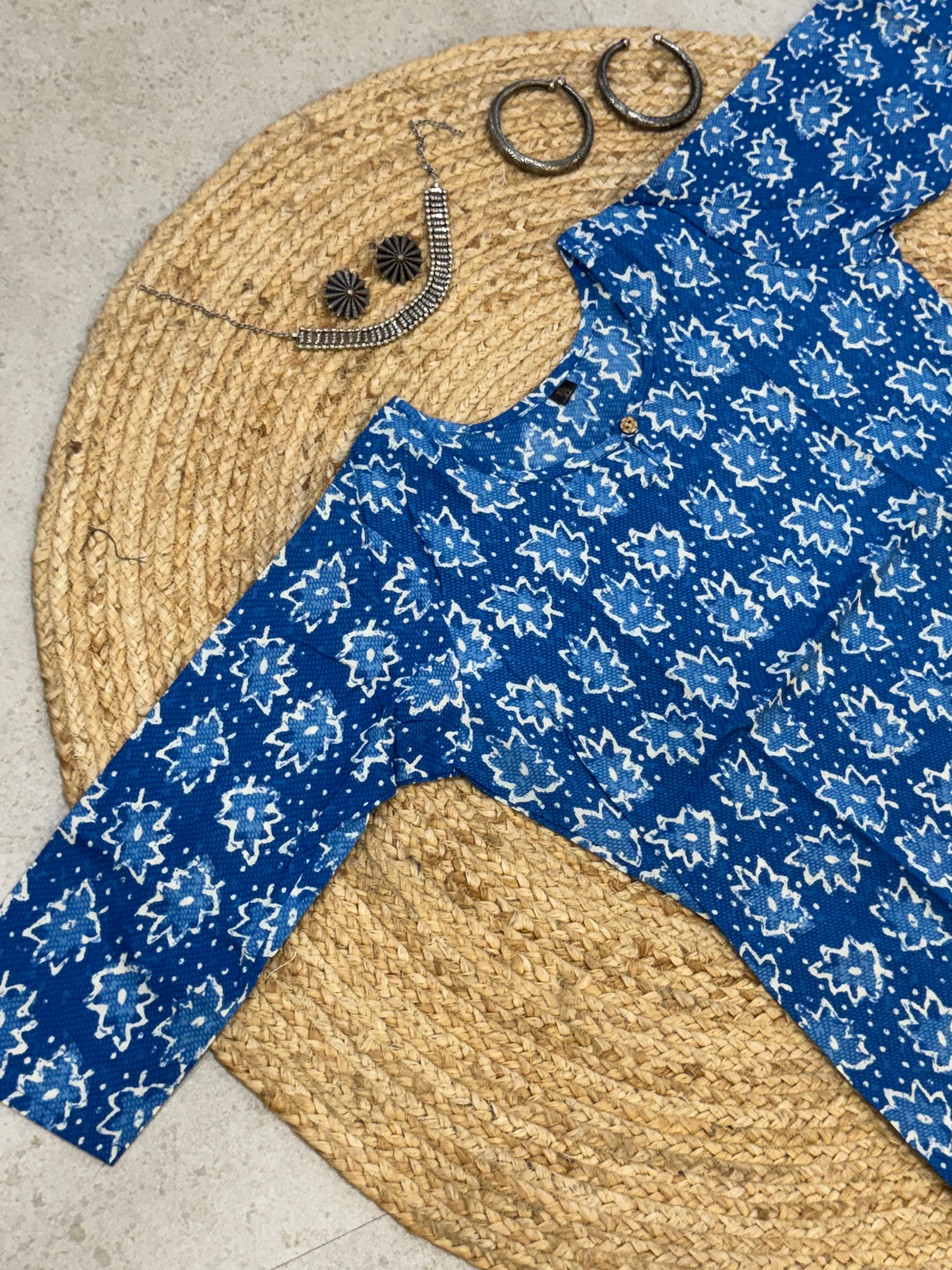 SHORT LENGTH COTTON KURTA