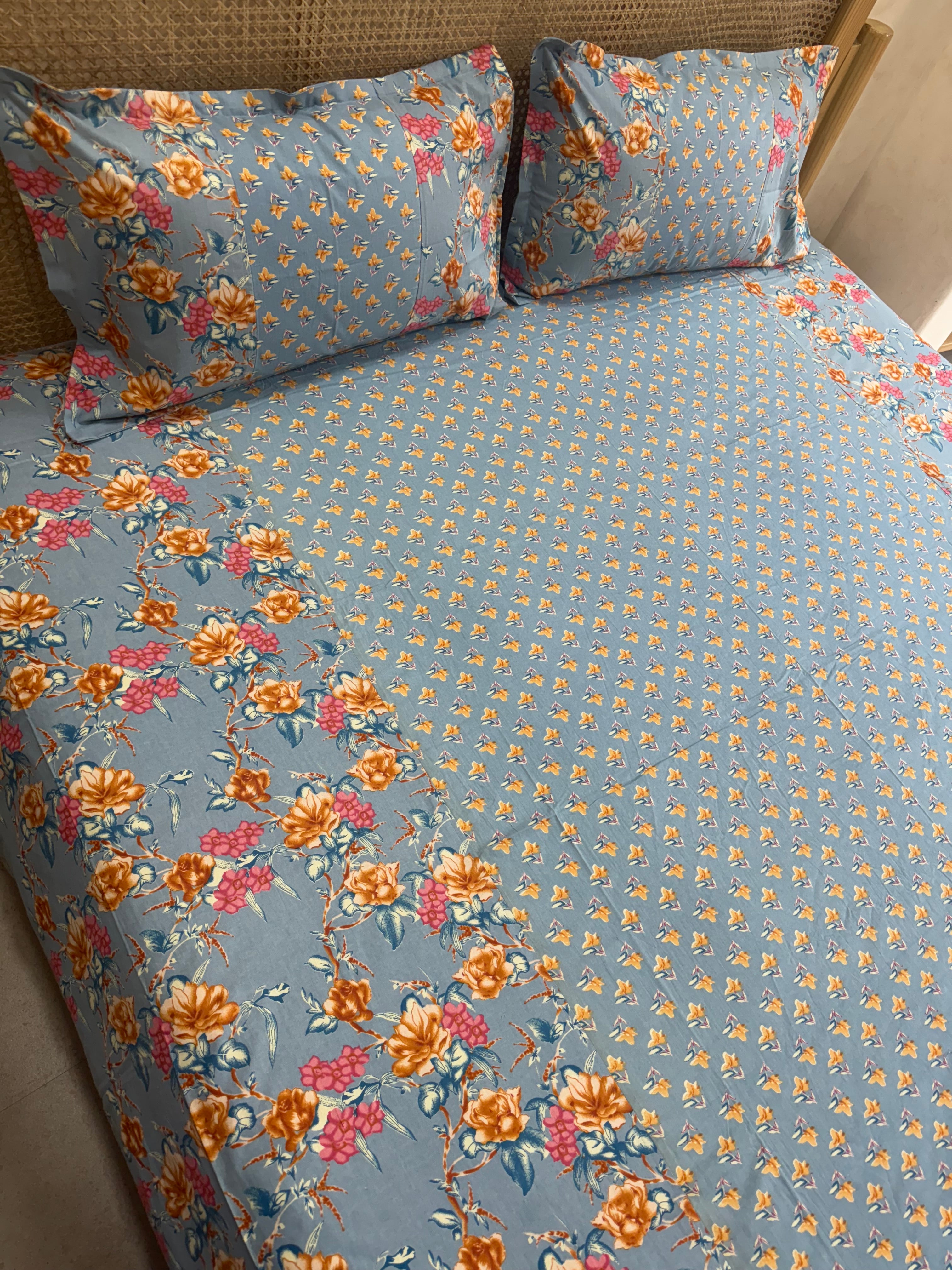 KANAK BEDSHEET WITH TWO PILLOW CASES