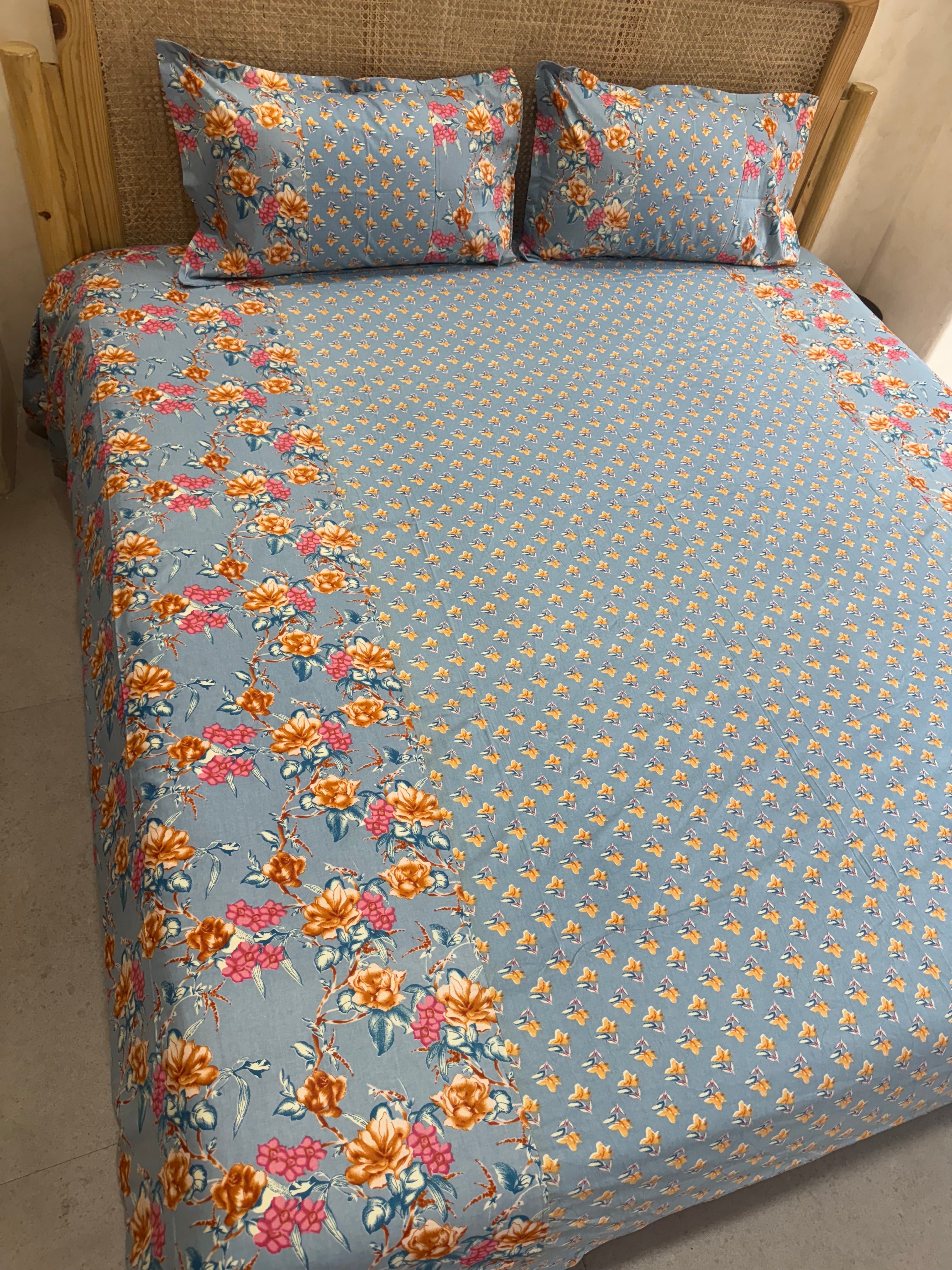 KANAK BEDSHEET WITH TWO PILLOW CASES