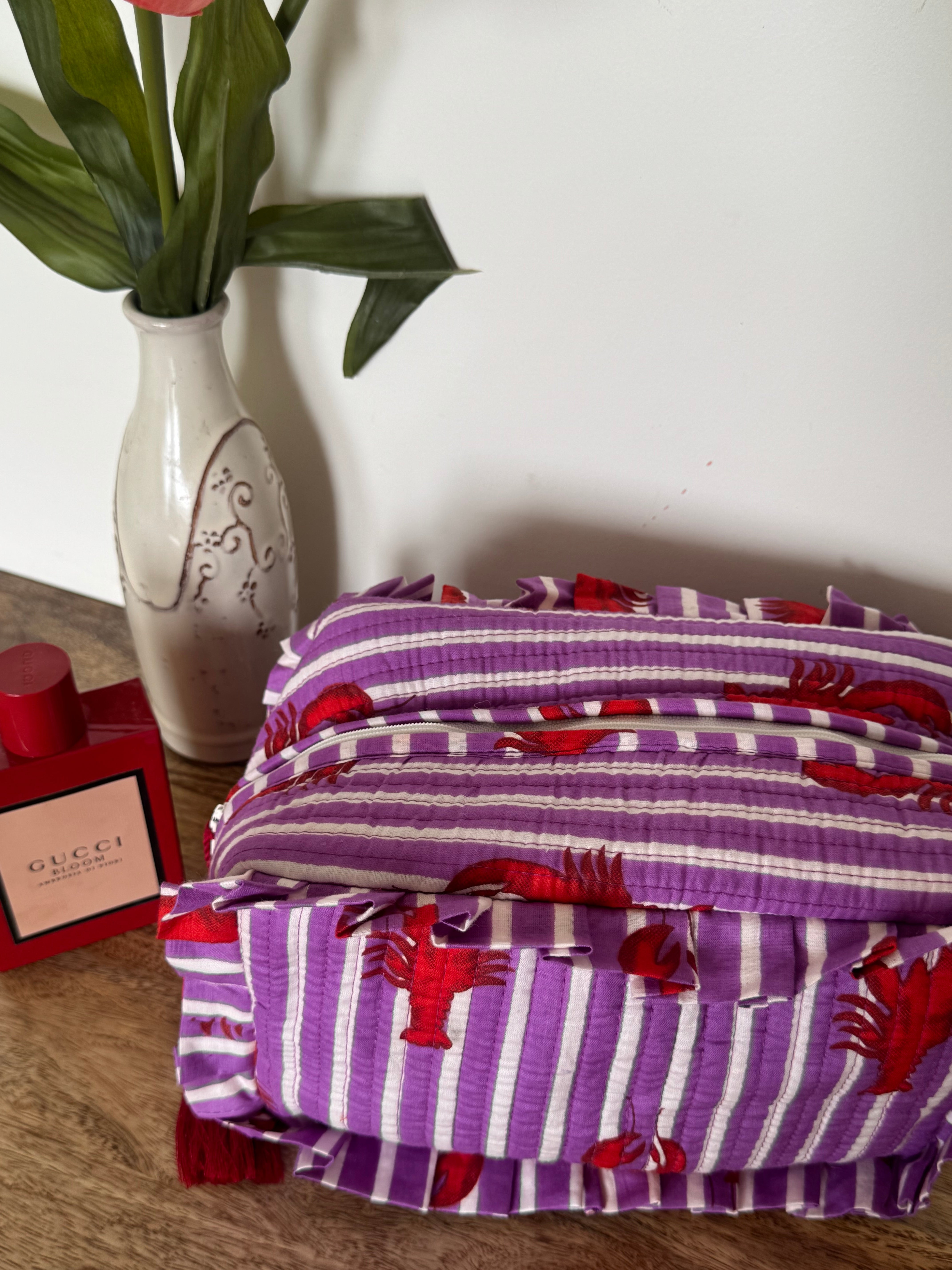 FRILL TOILETRY BAG