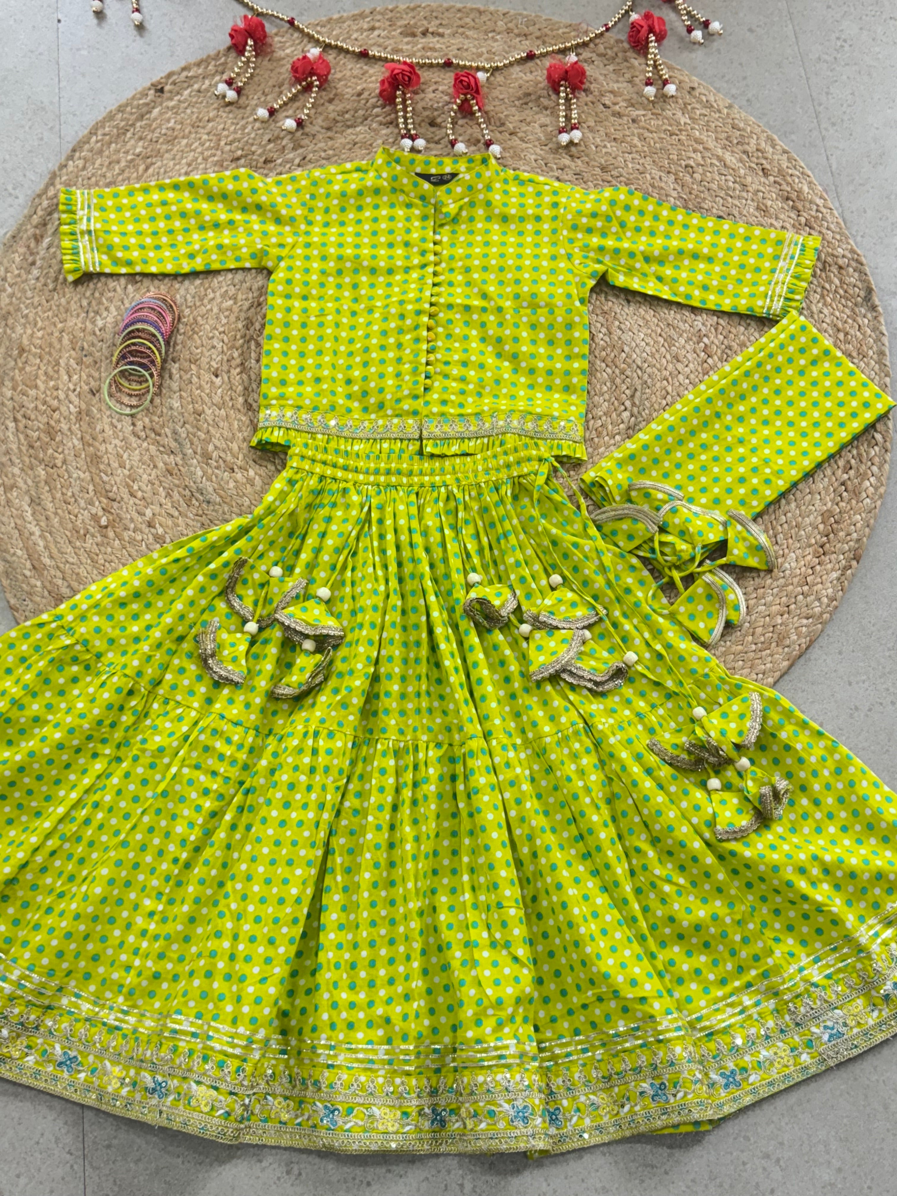 LEHENGA CHOLI DUPATTA SET ( 5 to 11 years)