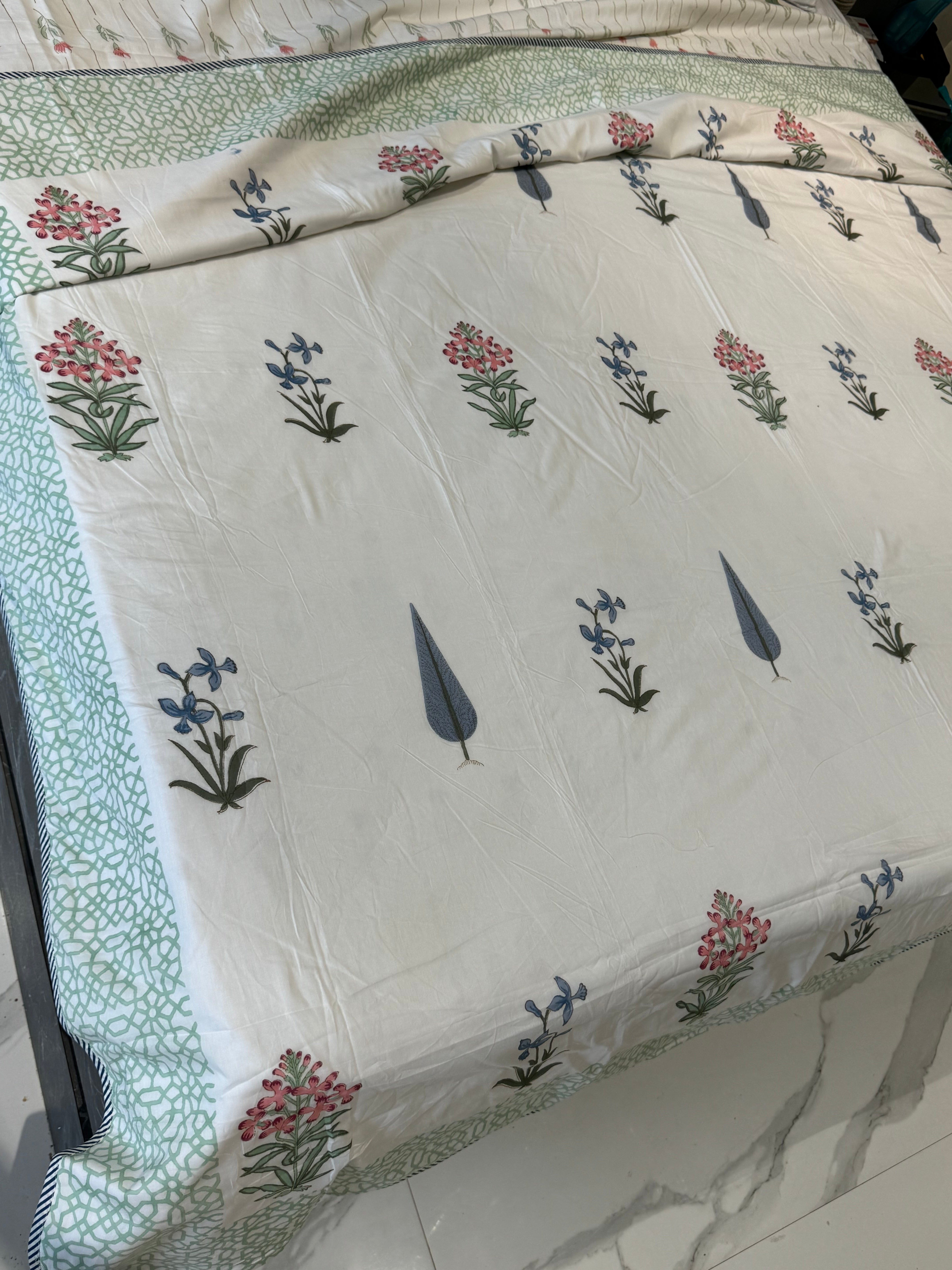 IRISH BEAUTY HANDBLOCK PRINTED REVERSIBLE MULMUL DOHAR