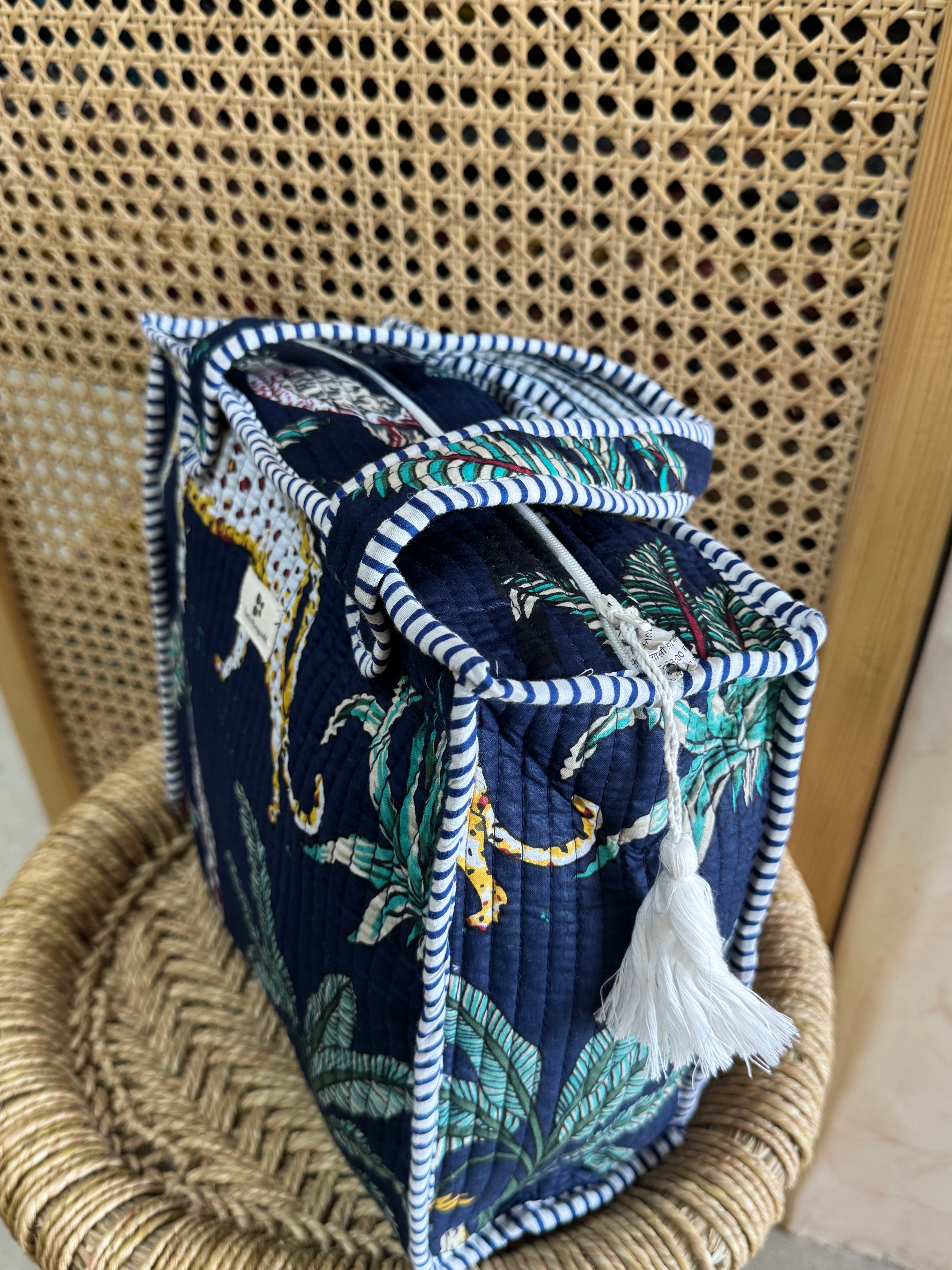 MINI TOTE BAG WITH ZIP