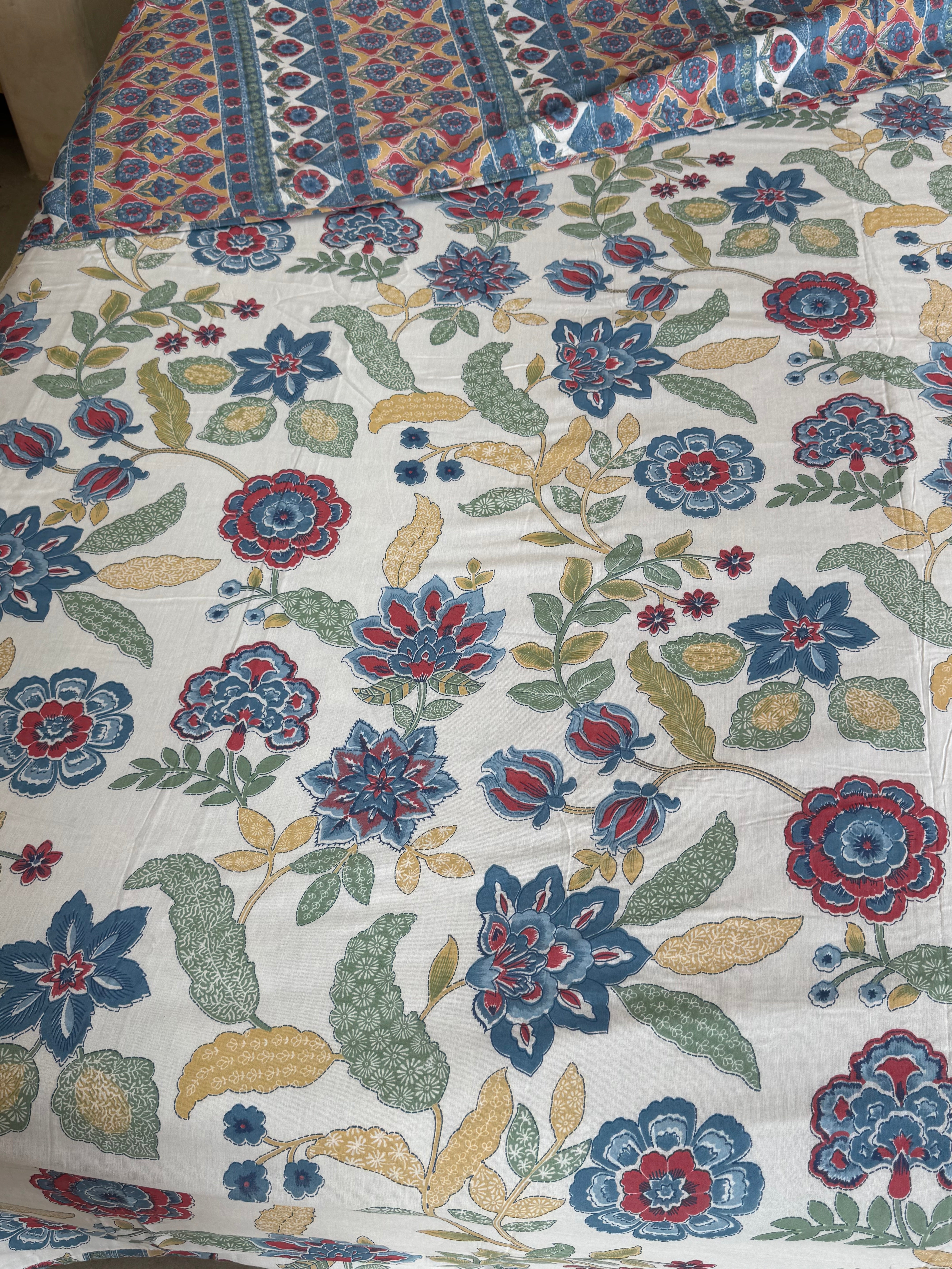 FLORAL SHALIMAR REVERSIBLE MULMUL DOHAR