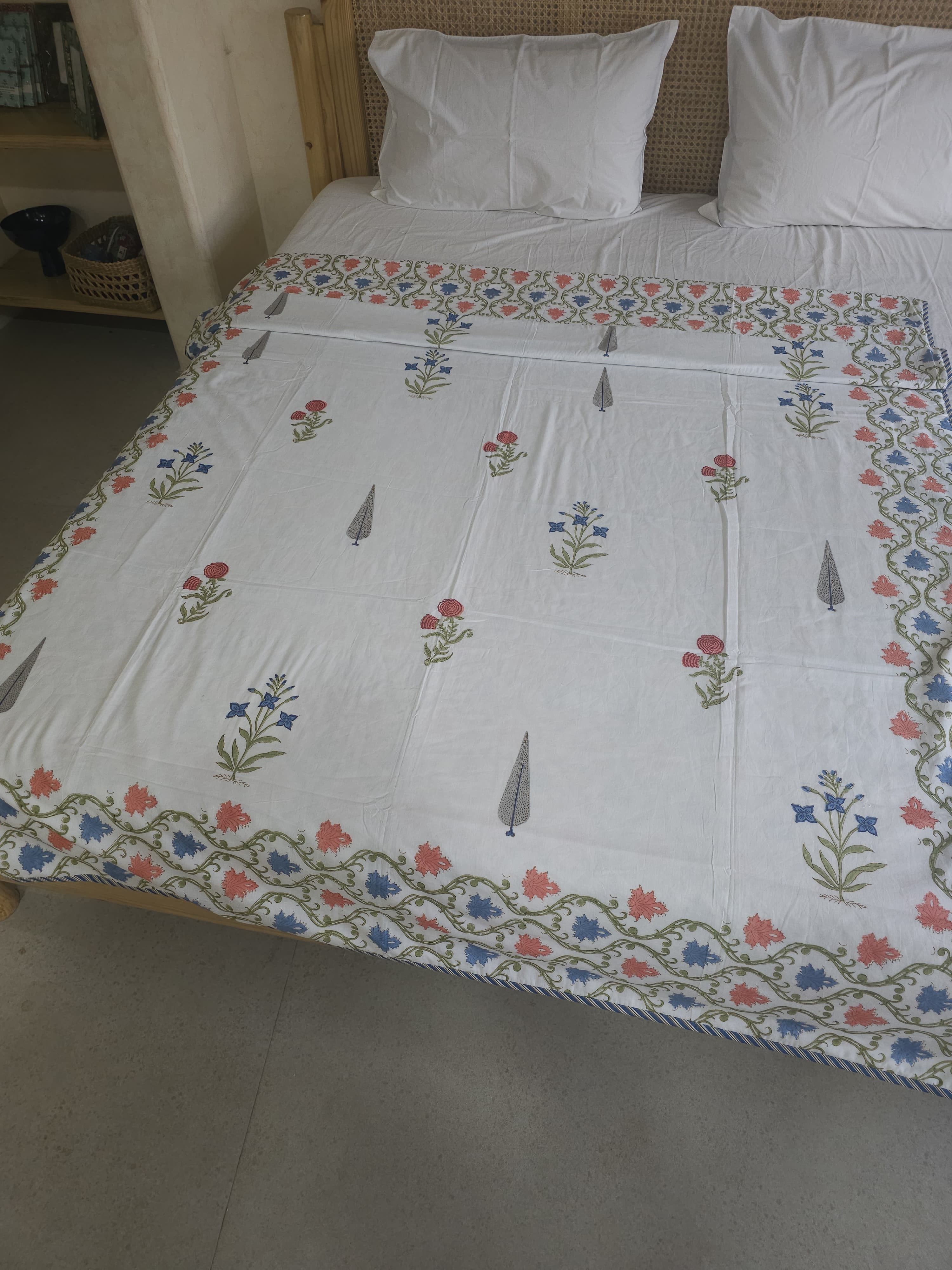 SPRING IVY HANDBLOCK PRINTED REVERSIBLE MULMUL DOHAR
