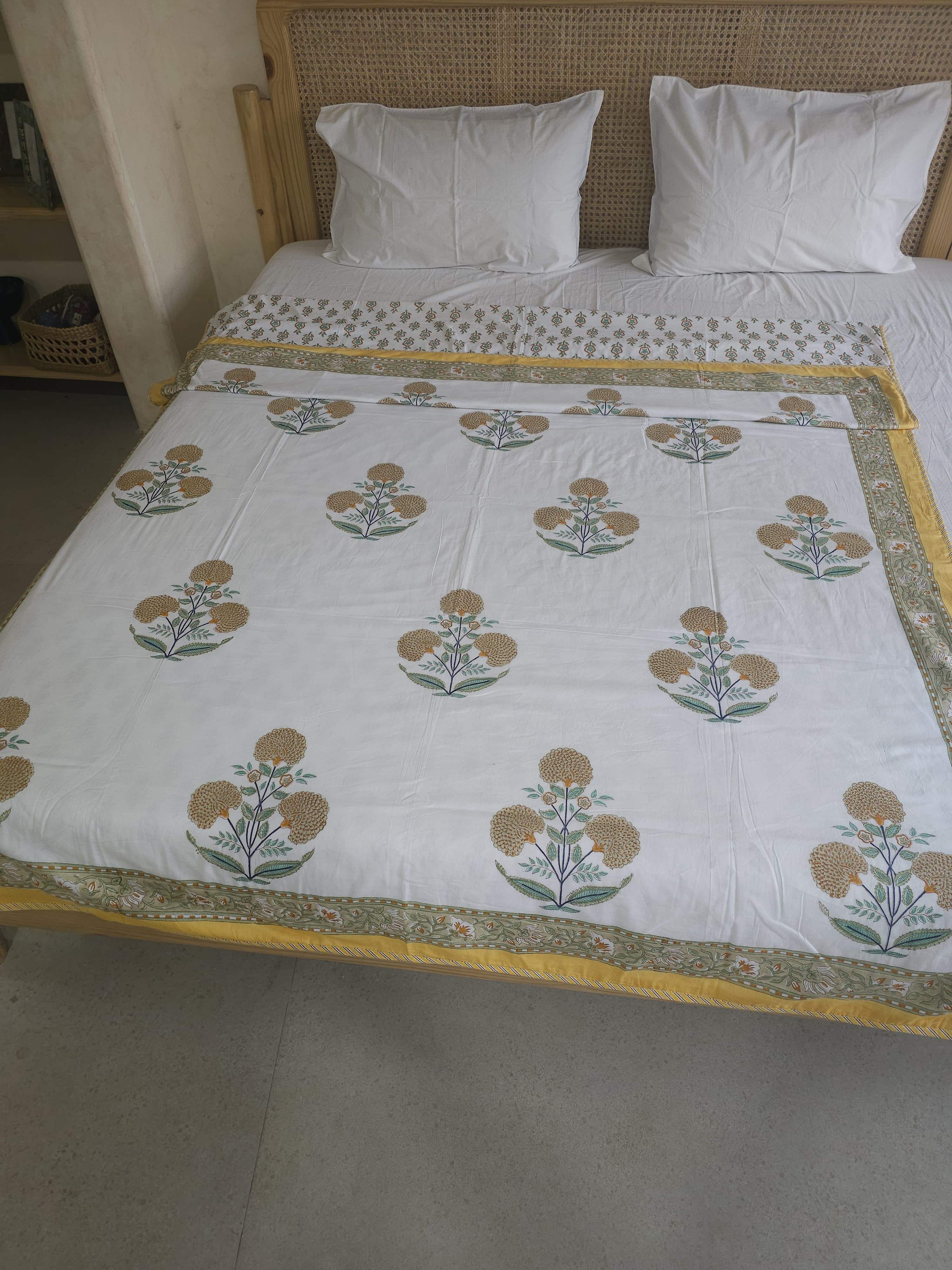 YELLOW POPPY HANDBLOCK PRINTED REVERSIBLE MULMUL DOHAR