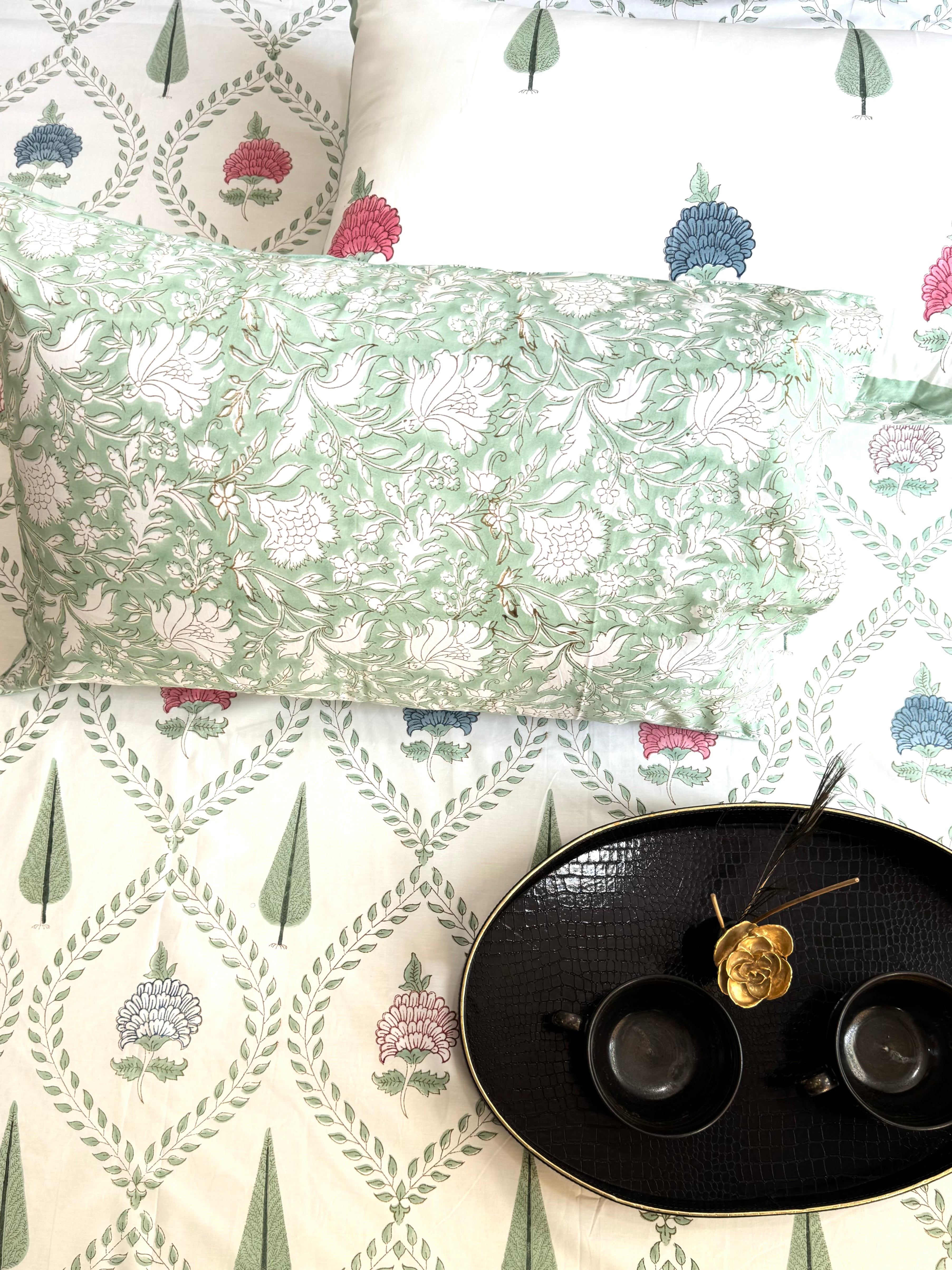ANISH HAND BLOCK PRINTED BEDSHEET WITH TWO REVERSIBLE PILLOW COVERS