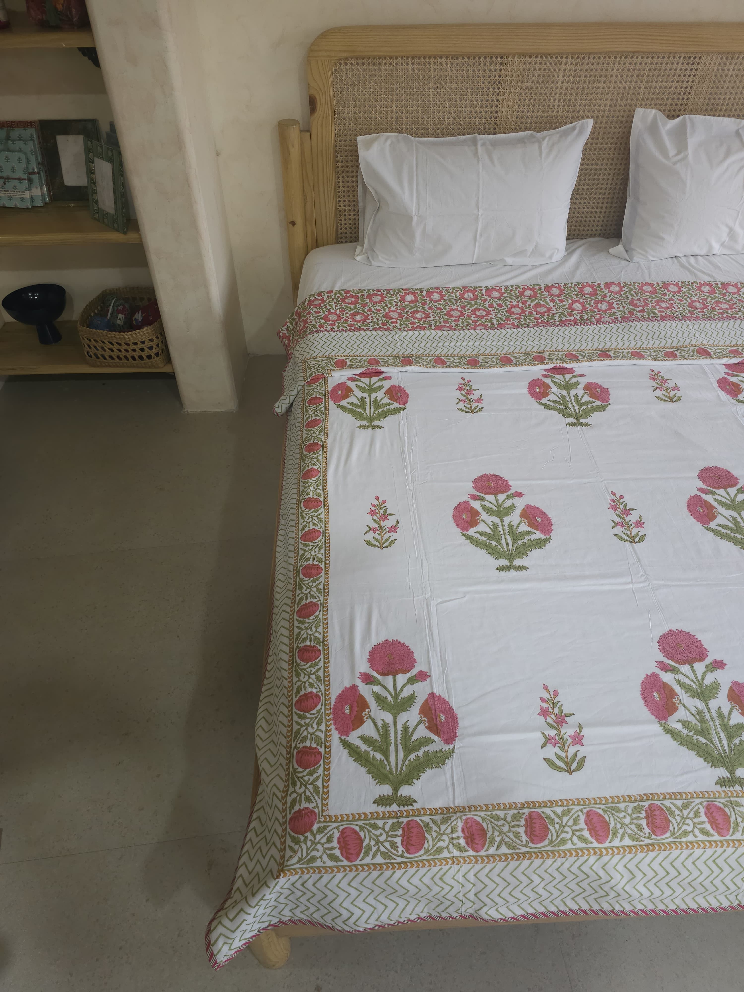POPPY HANDBLOCK PRINTED REVERSIBLE MULMUL DOHAR