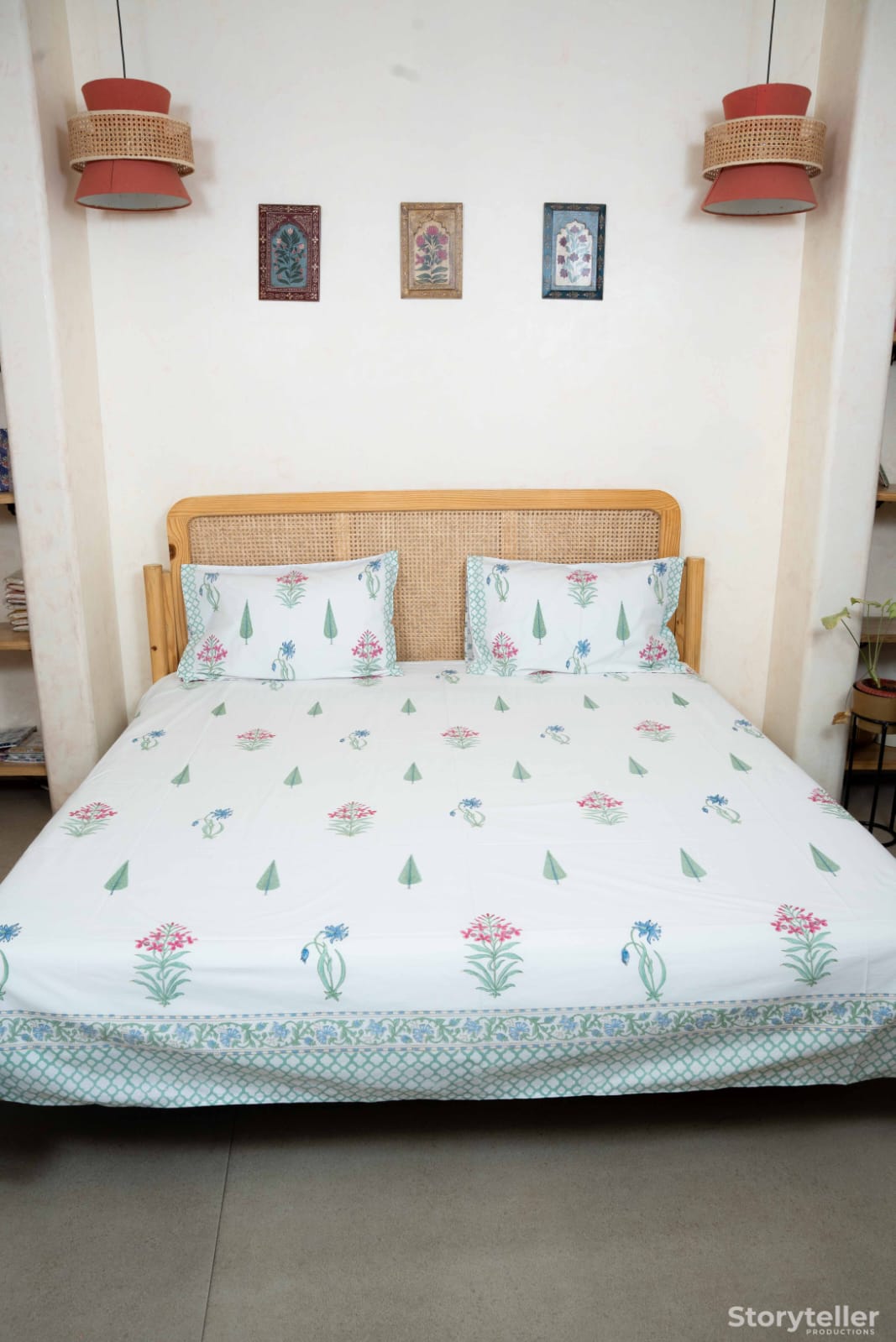 MULTI BOOTA HANDBLOCK PRINTED BEDSHEET WITH TWO REVERSIBLE PILLOW COVERS