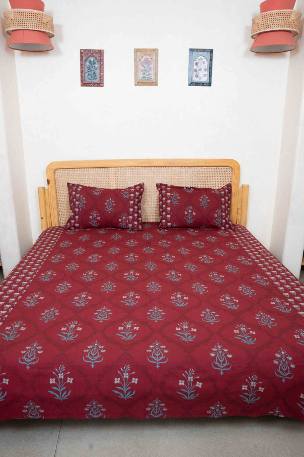 KANAK BEDSHEET WITH TWO PILLOW CASES