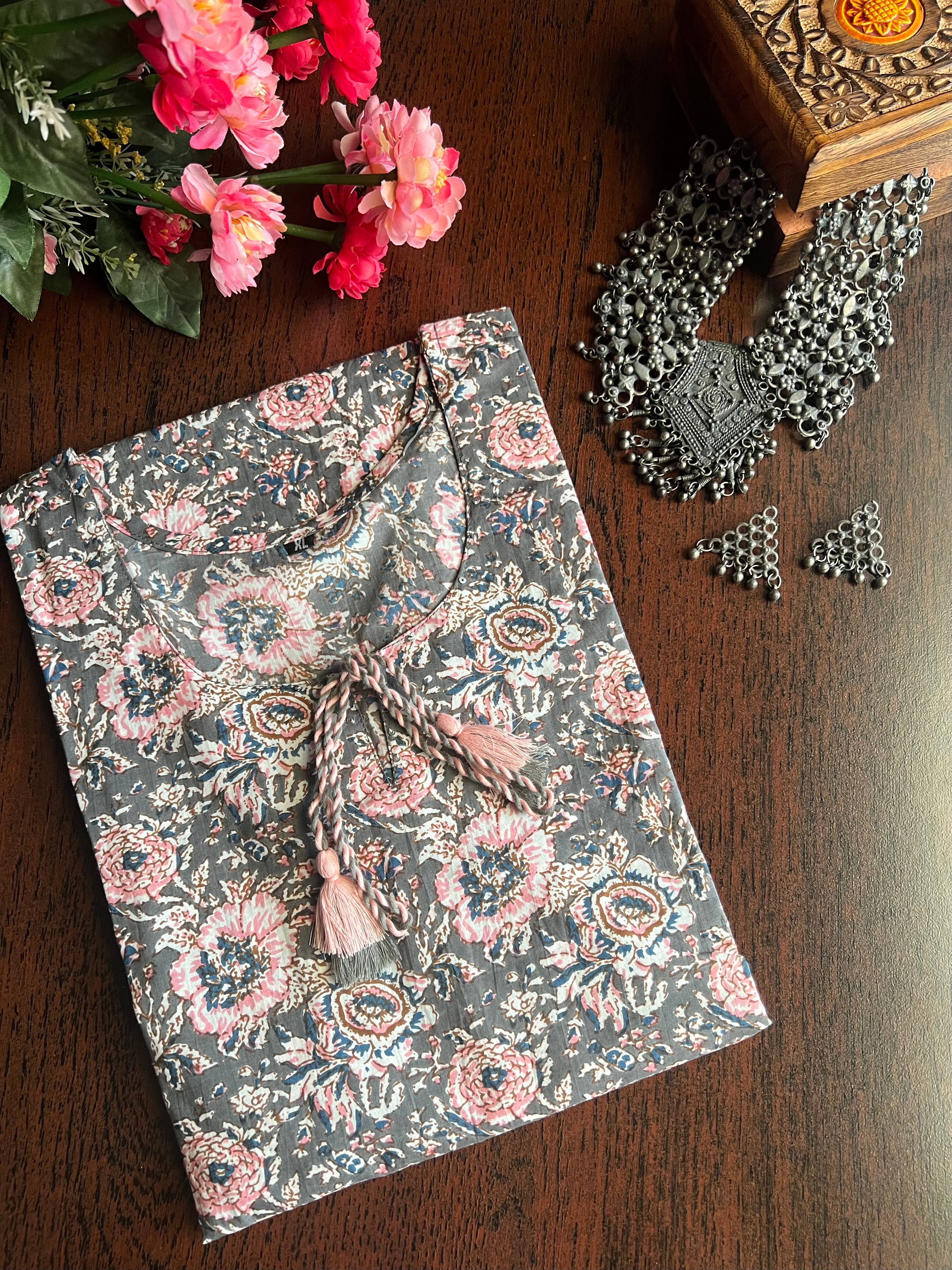 STRAIGHT COTTON KURTA