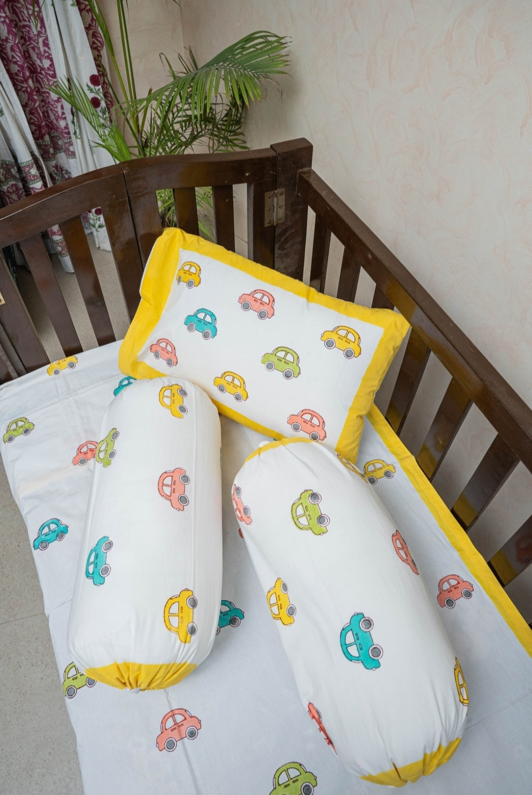 HAND BLOCK PRINTED CRIB BEDSHEET WITH PILLOW AND BOLSTER COVER
