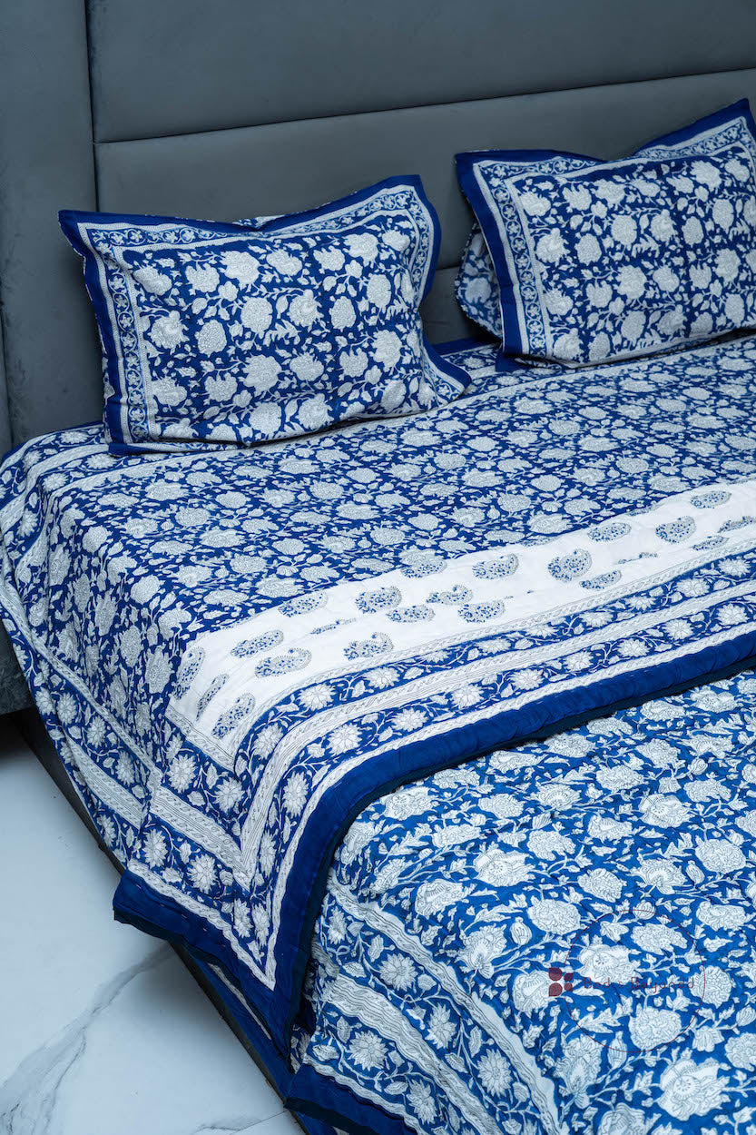 HAND BLOCK PRINTED REVERSIBLE FESTIVE QUILT