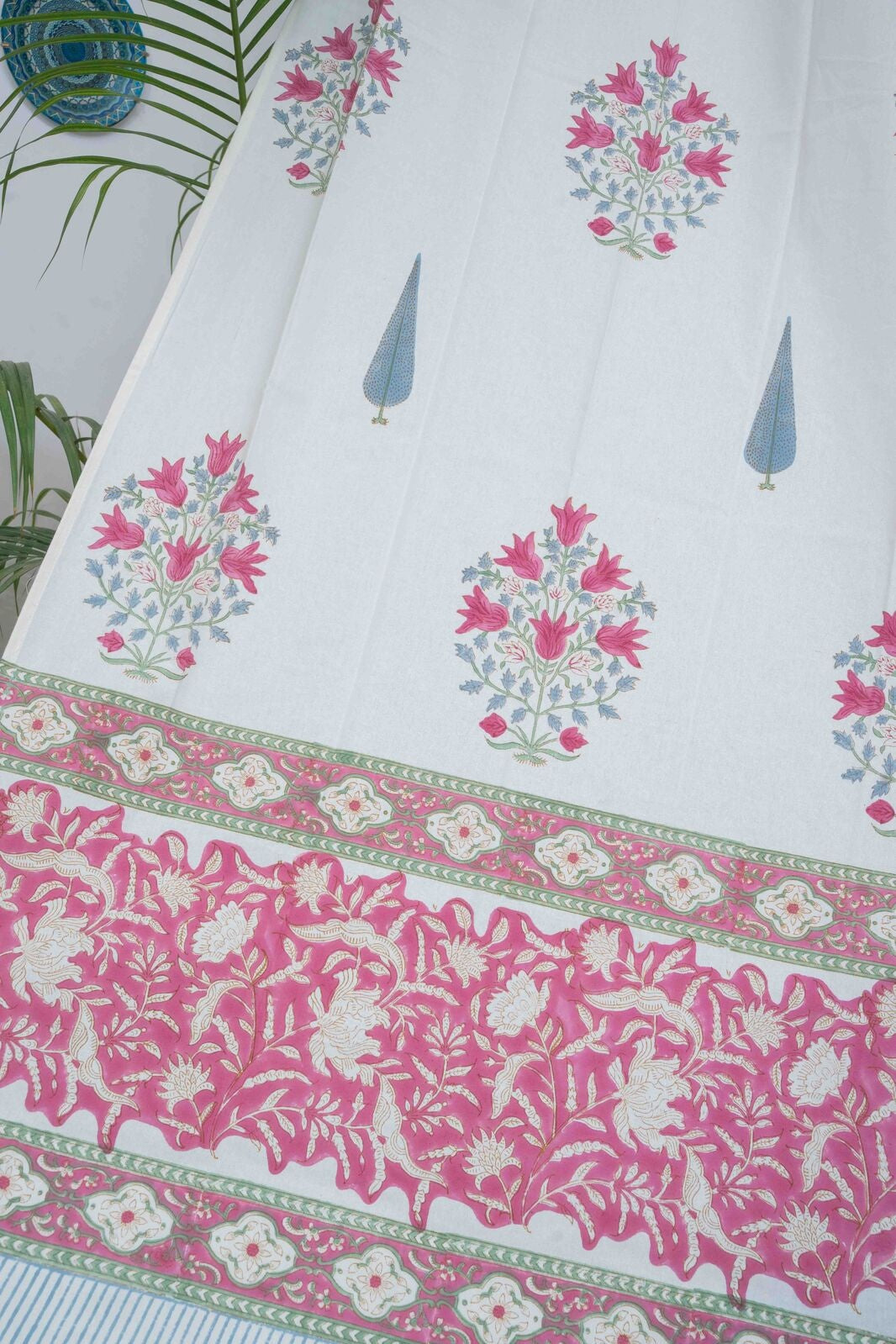 SUMAN LIGHT HANDBLOCK PRINTED CURTAIN