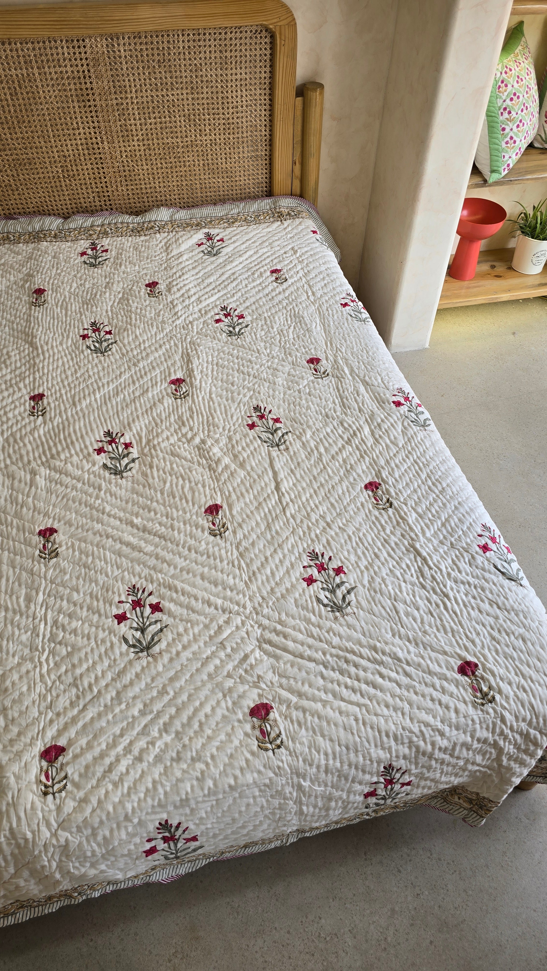 RAAYA HANDBLOCK PRINTED SINGLE QUILT