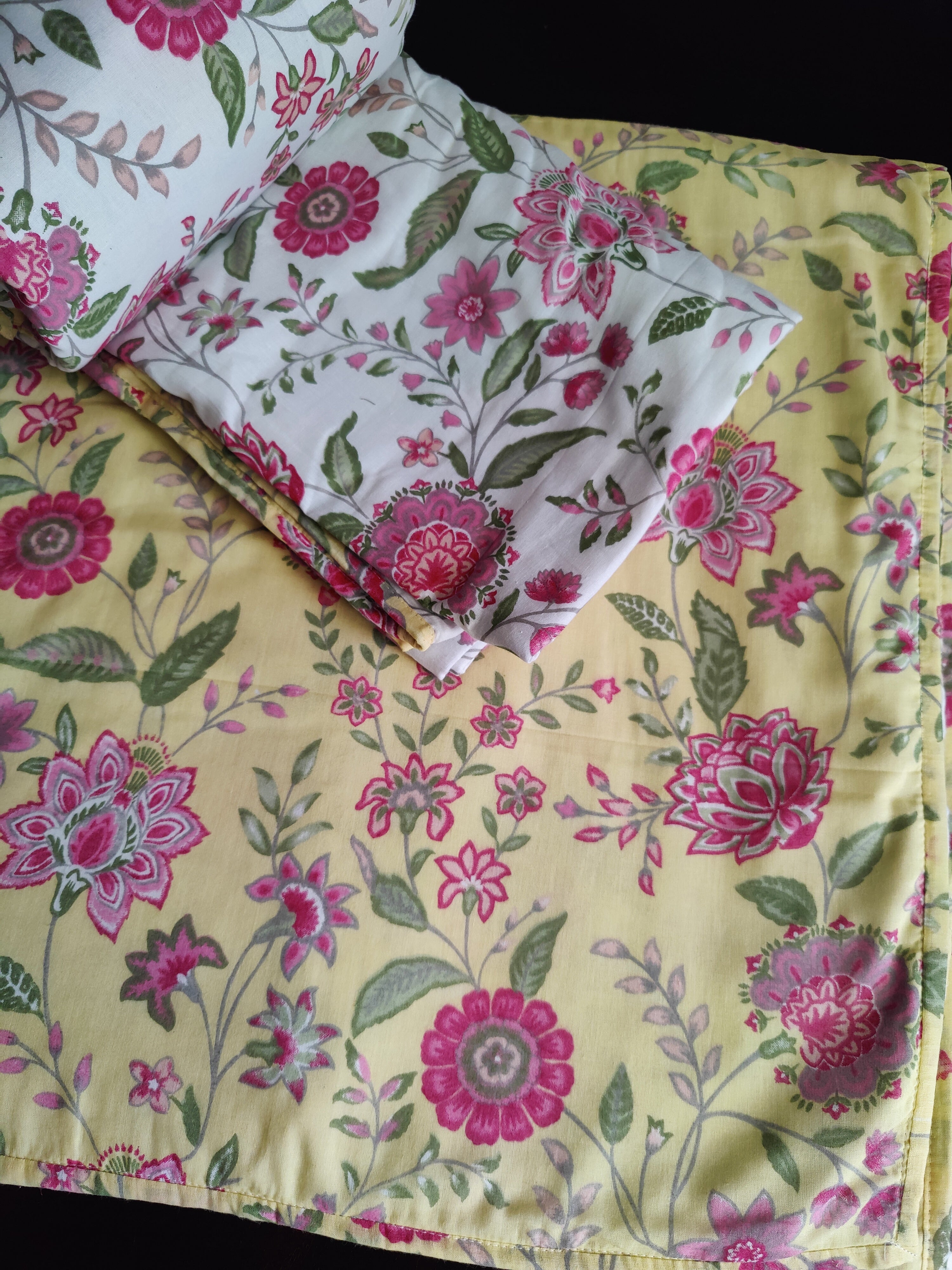 FLORAL SHALIMAR REVERSIBLE MULMUL DOHAR