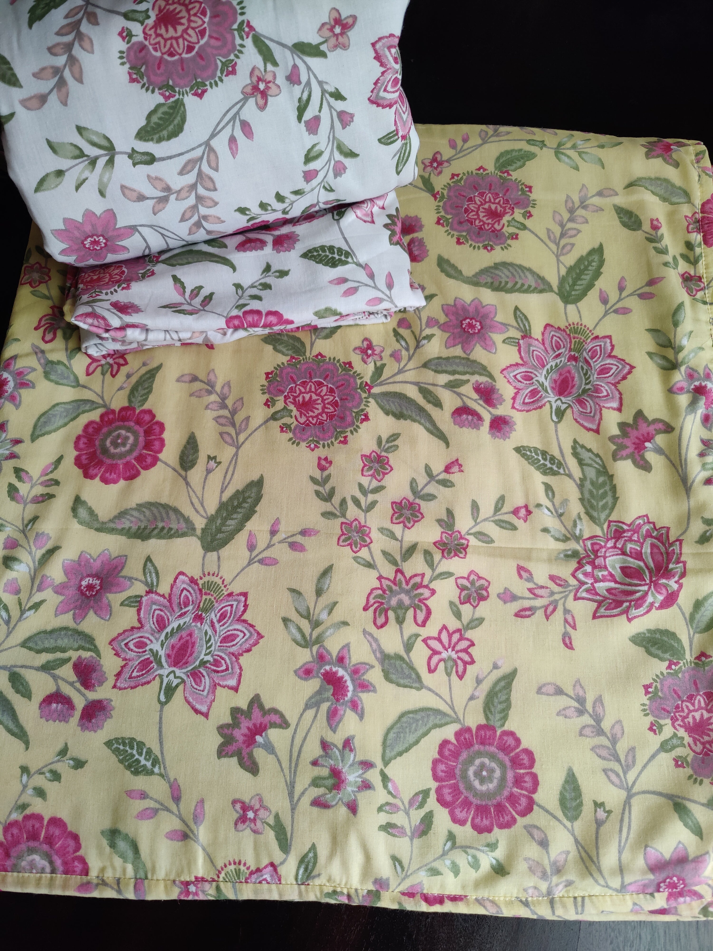 FLORAL SHALIMAR REVERSIBLE MULMUL DOHAR