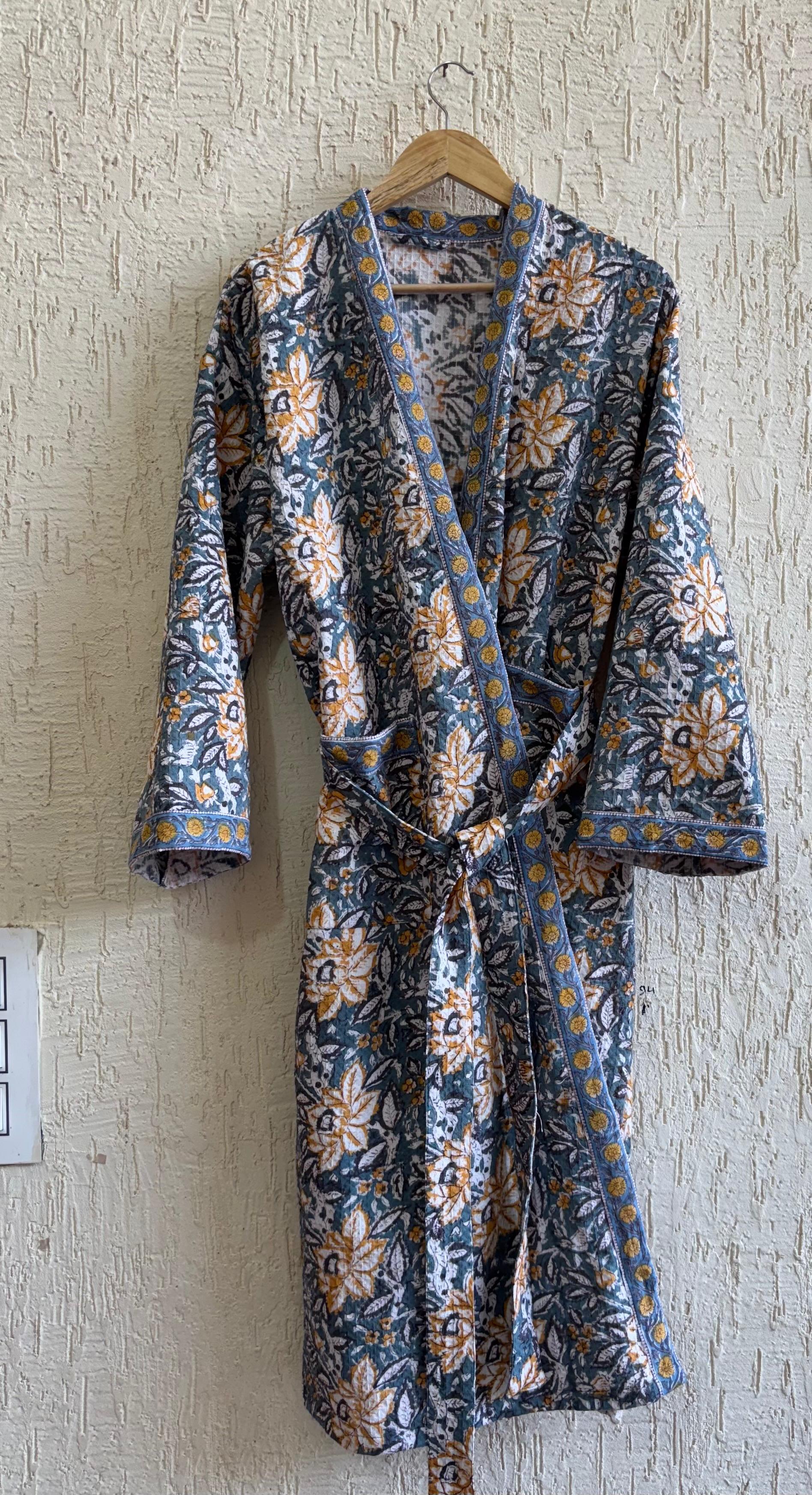 HAND BLOCK PRINTED WAFFLE BATHROBE