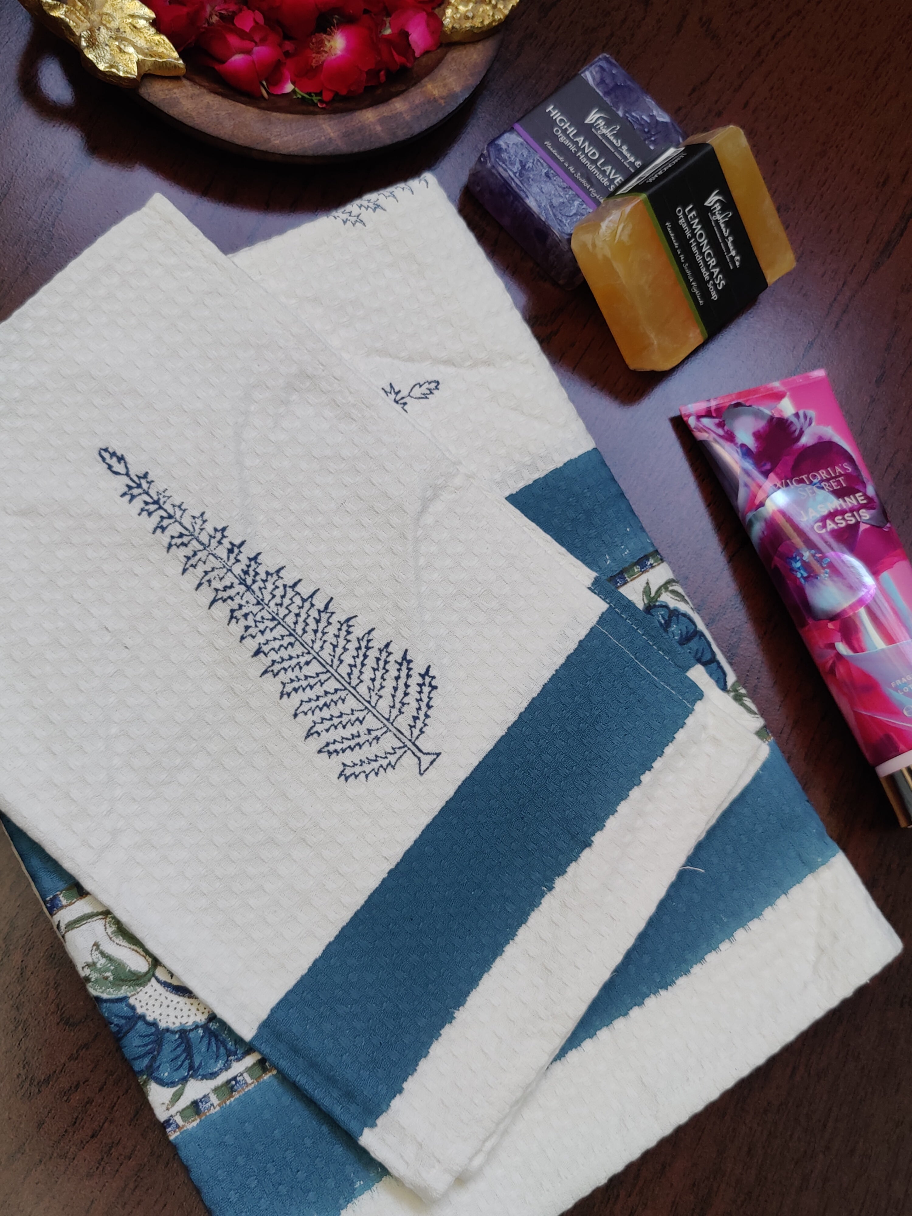 CYPRESS HANDBLOCK PRINTED BODY / HAND TOWEL / NAPKIN