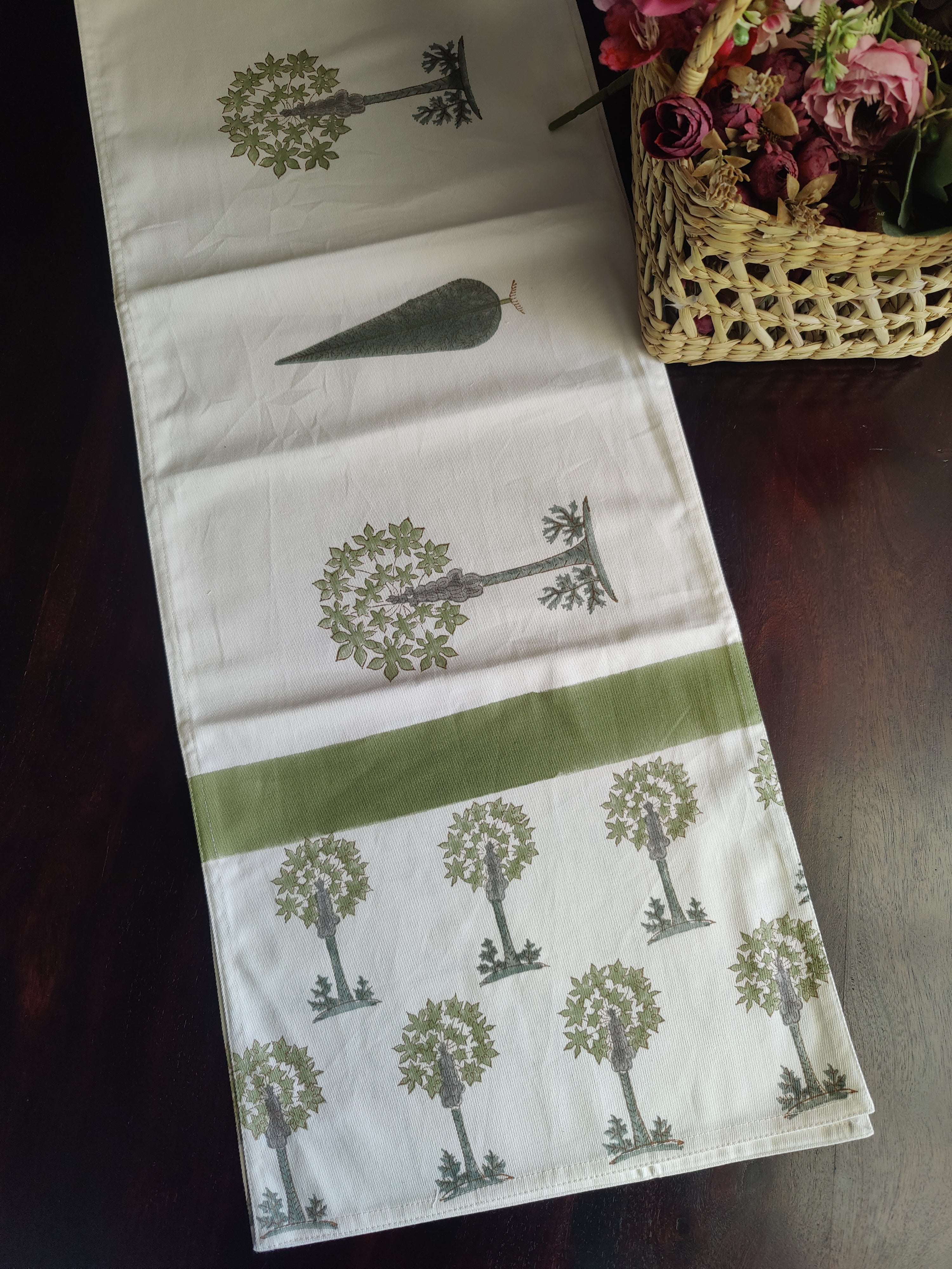 SIX SEATER HANDBLOCK PRINTED TABLE RUNNER