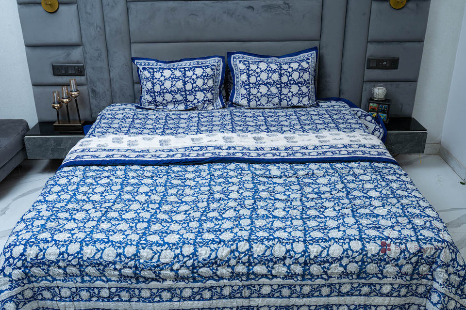 HAND BLOCK PRINTED REVERSIBLE FESTIVE QUILT