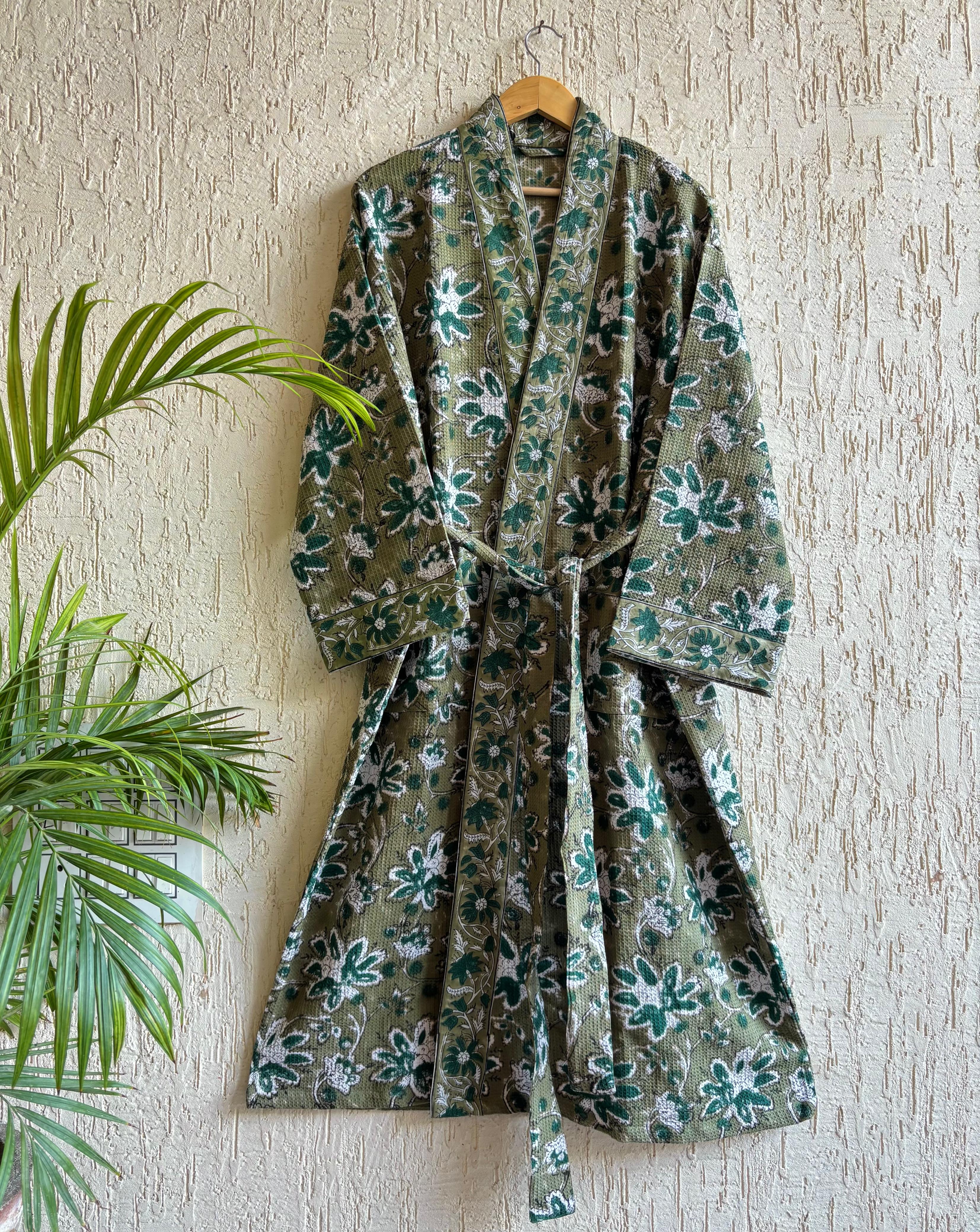 HAND BLOCK PRINTED WAFFLE BATHROBE
