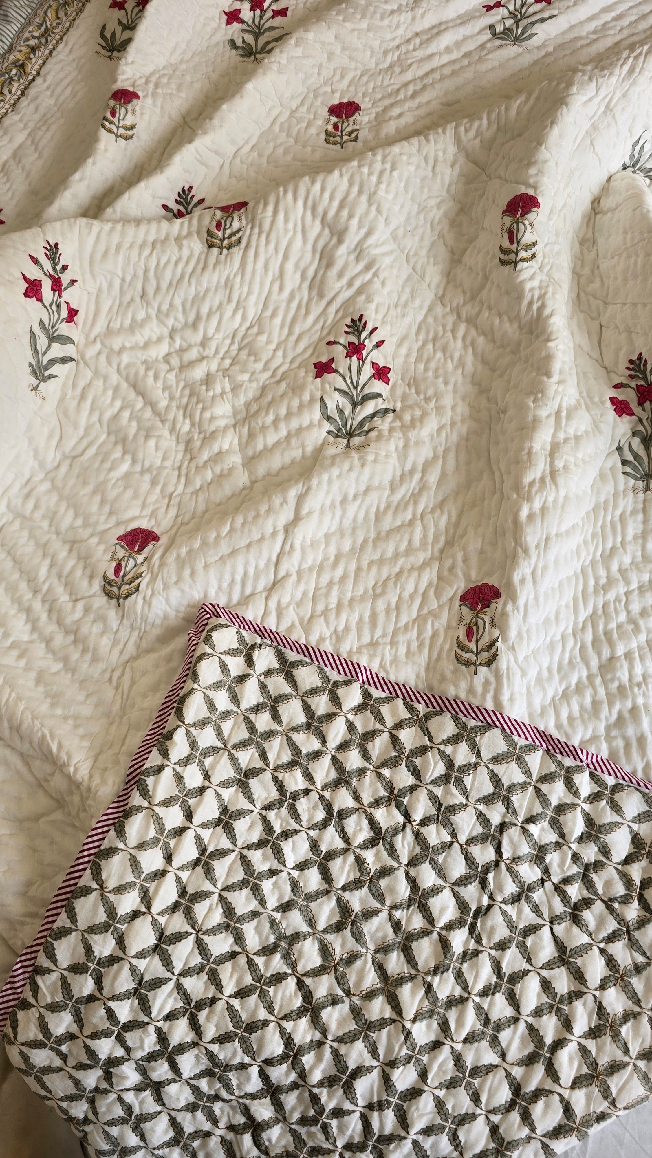 RAAYA HANDBLOCK PRINTED SINGLE QUILT